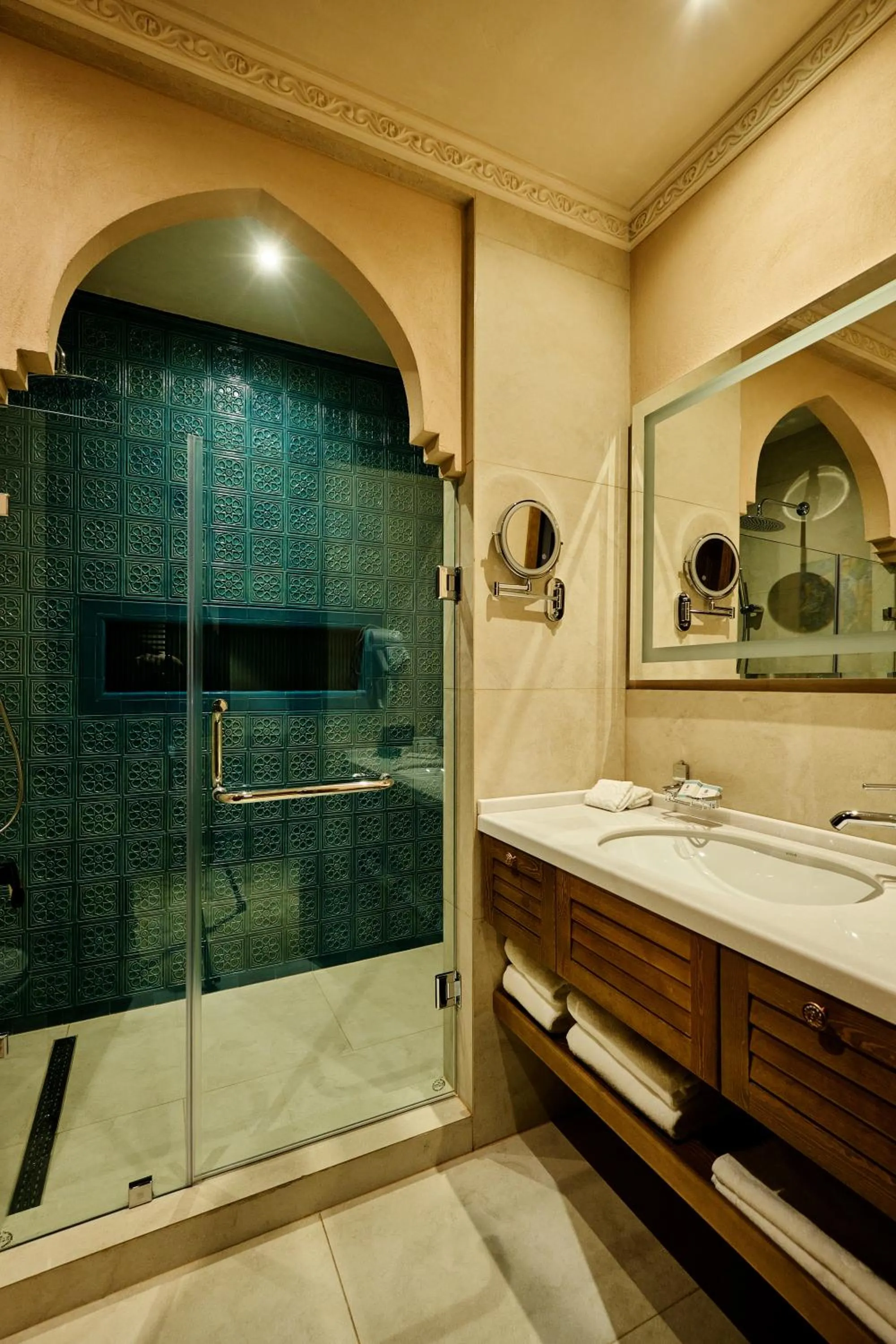 Shower in Kosh Havuz boutique hotel