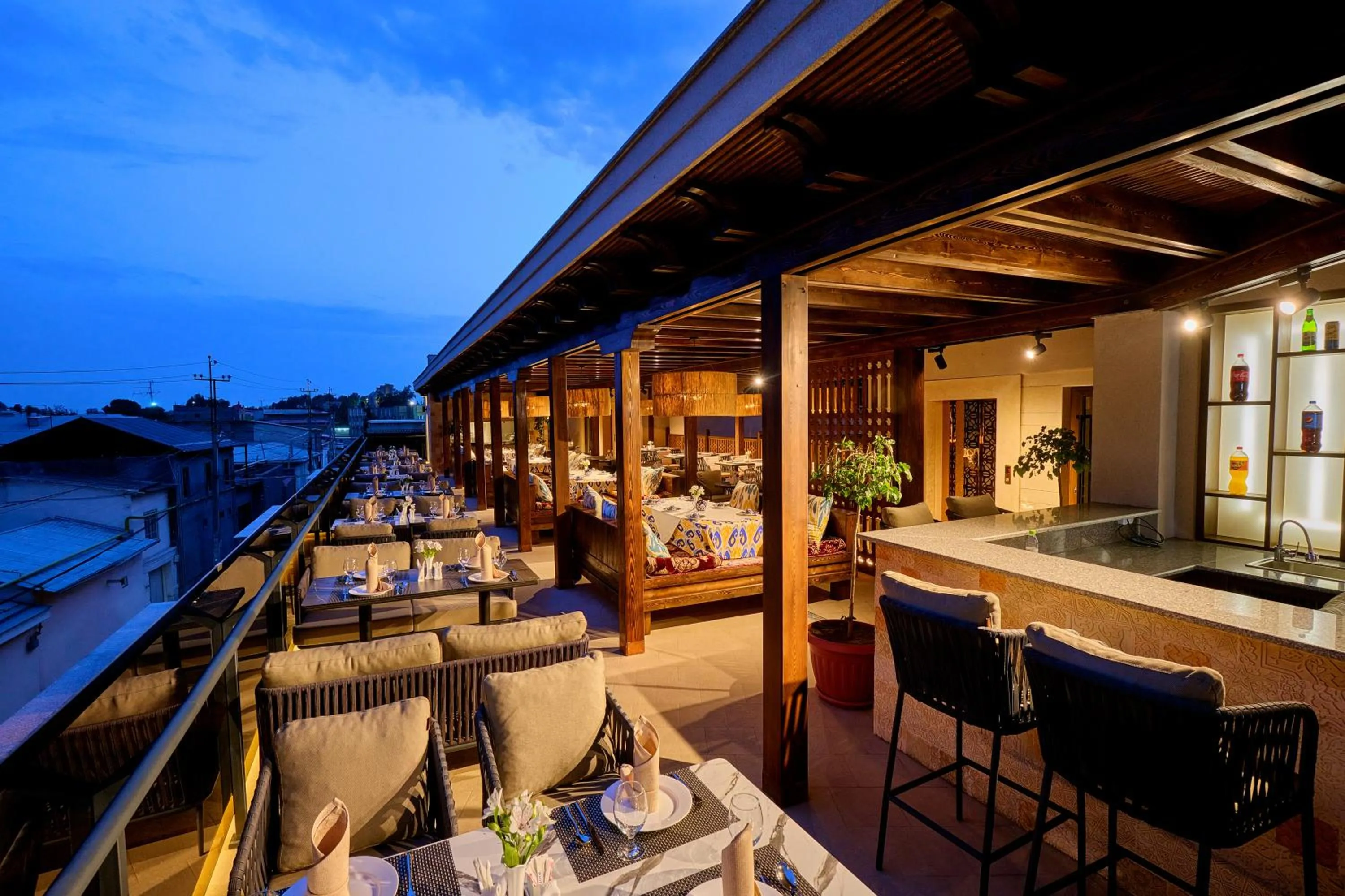 Restaurant/places to eat in Kosh Havuz boutique hotel