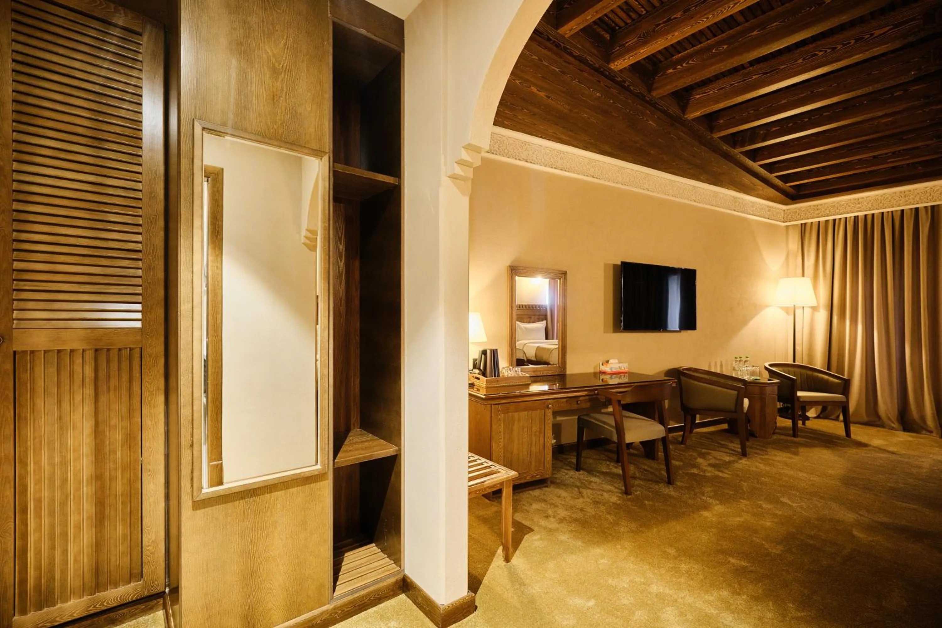 TV and multimedia in Kosh Havuz boutique hotel