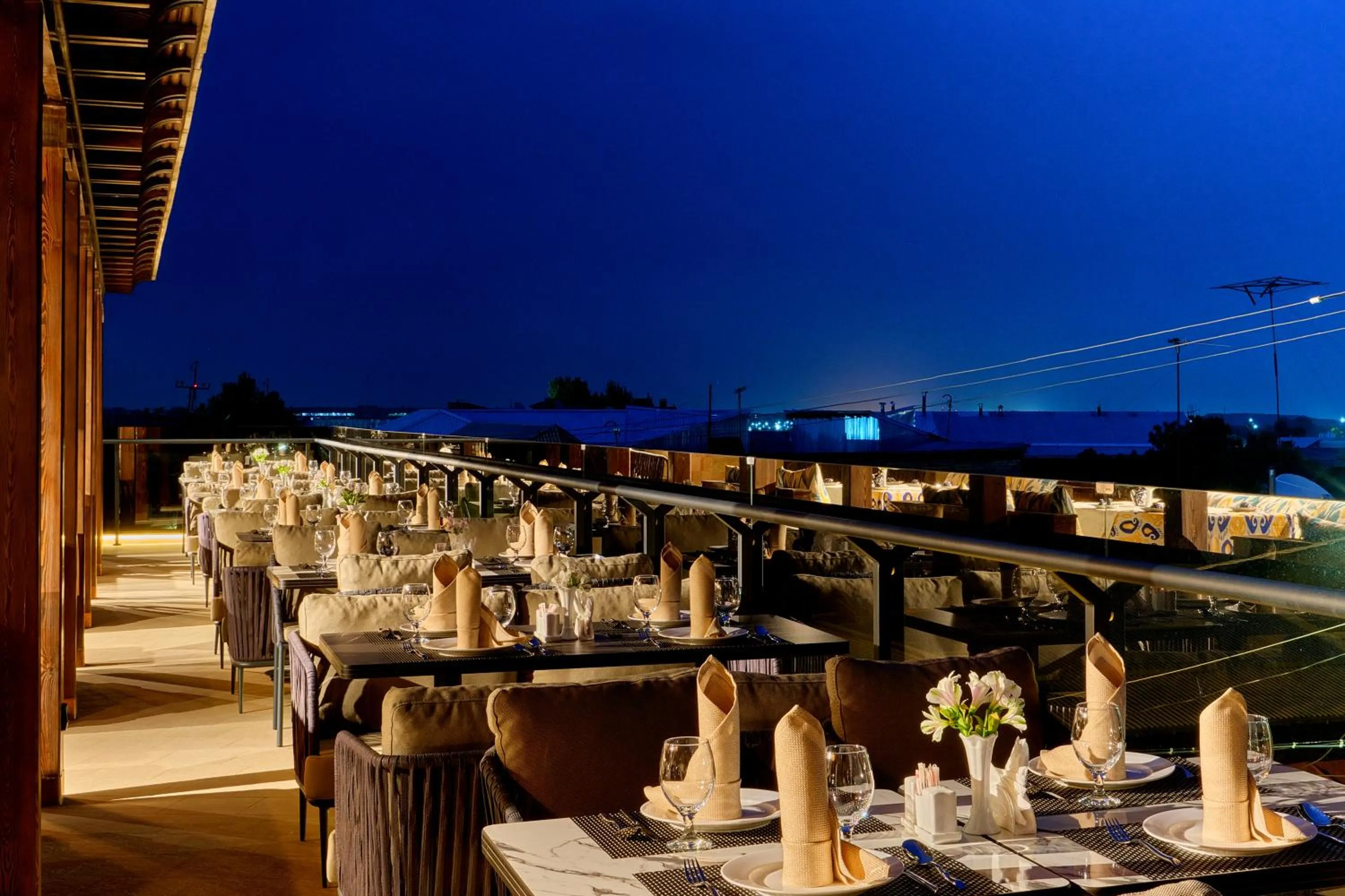 Restaurant/places to eat in Kosh Havuz boutique hotel