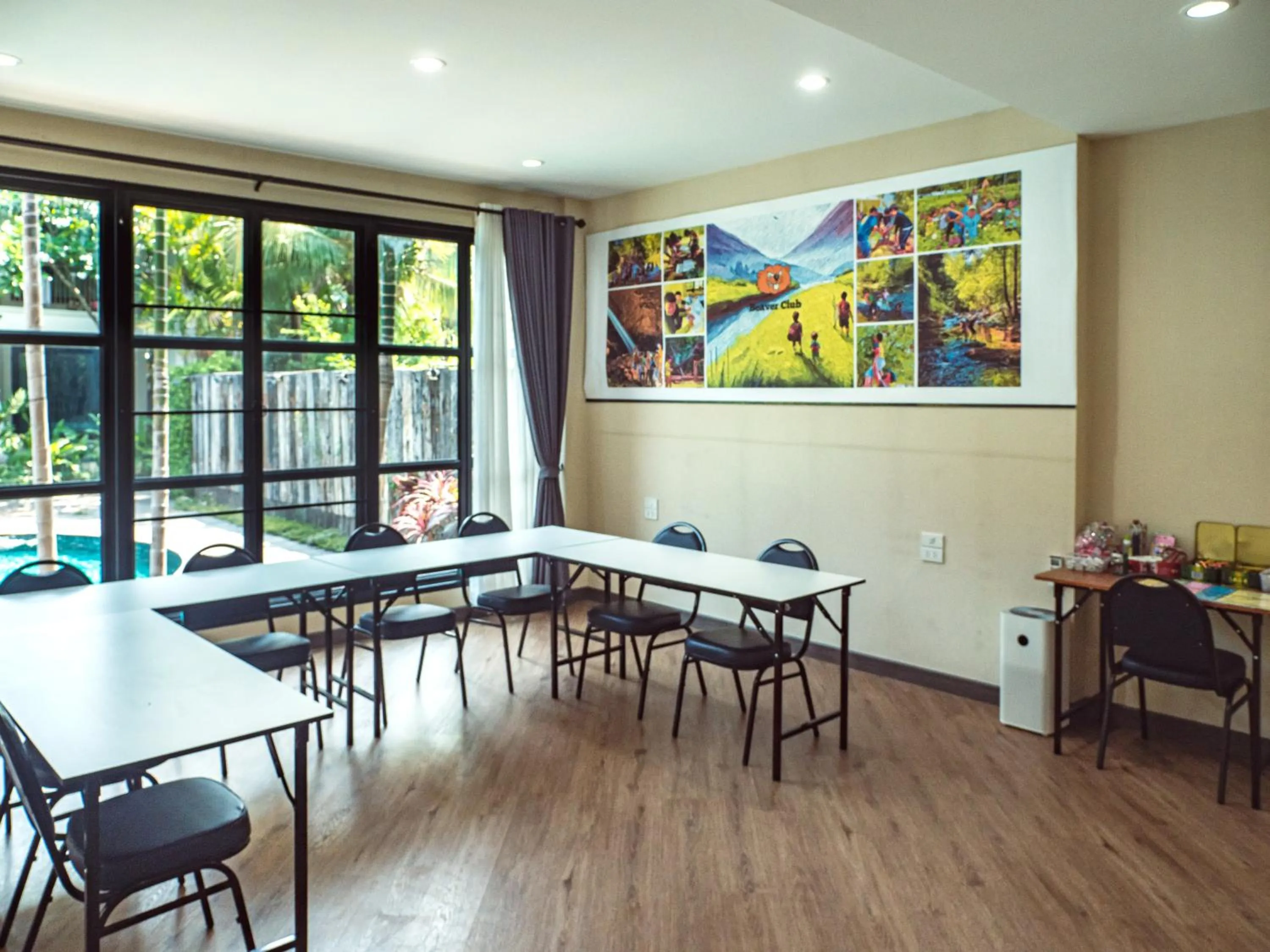 Children play ground in Beaver Club Homestay