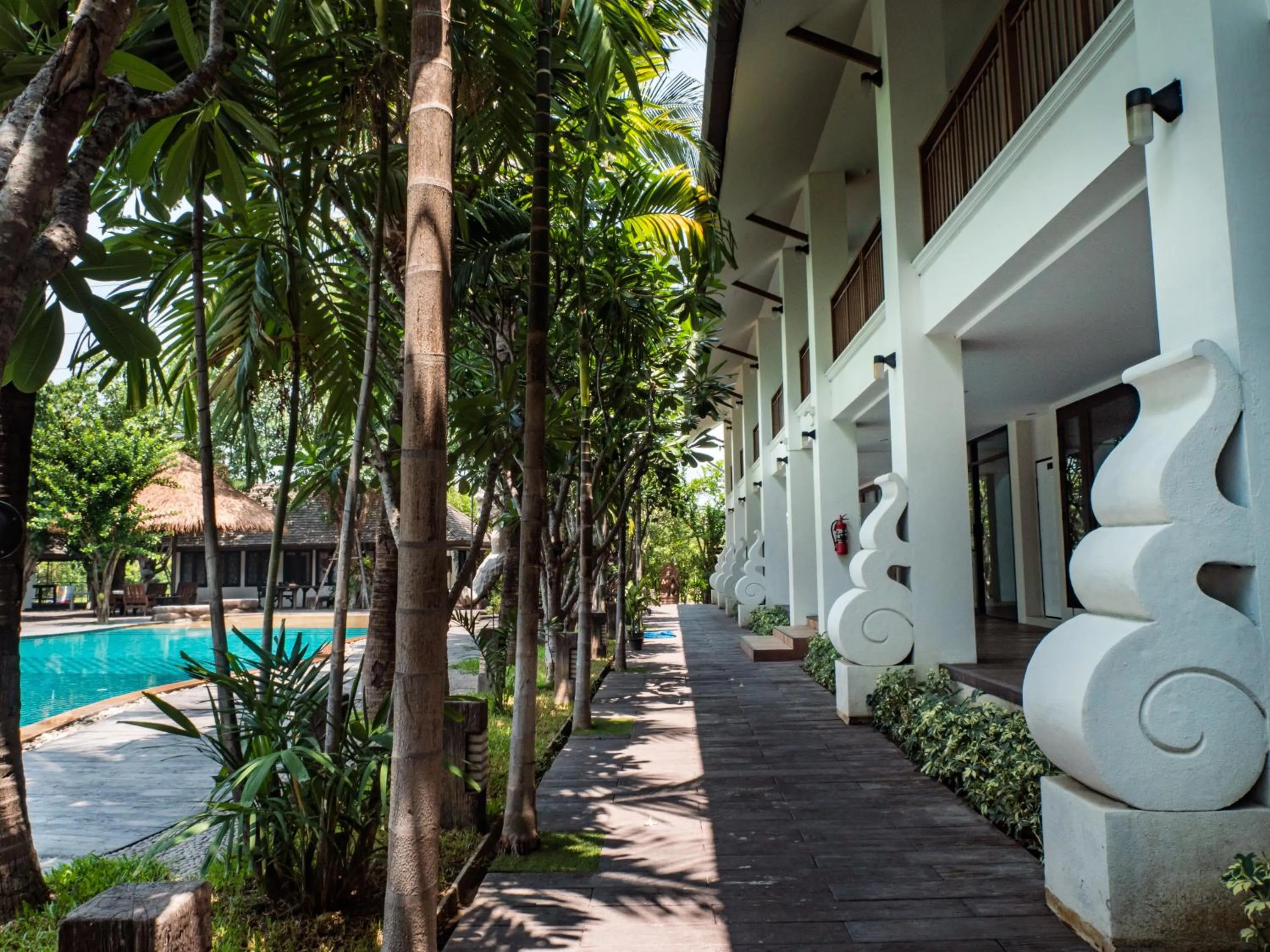 Property building in Beaver Club Homestay