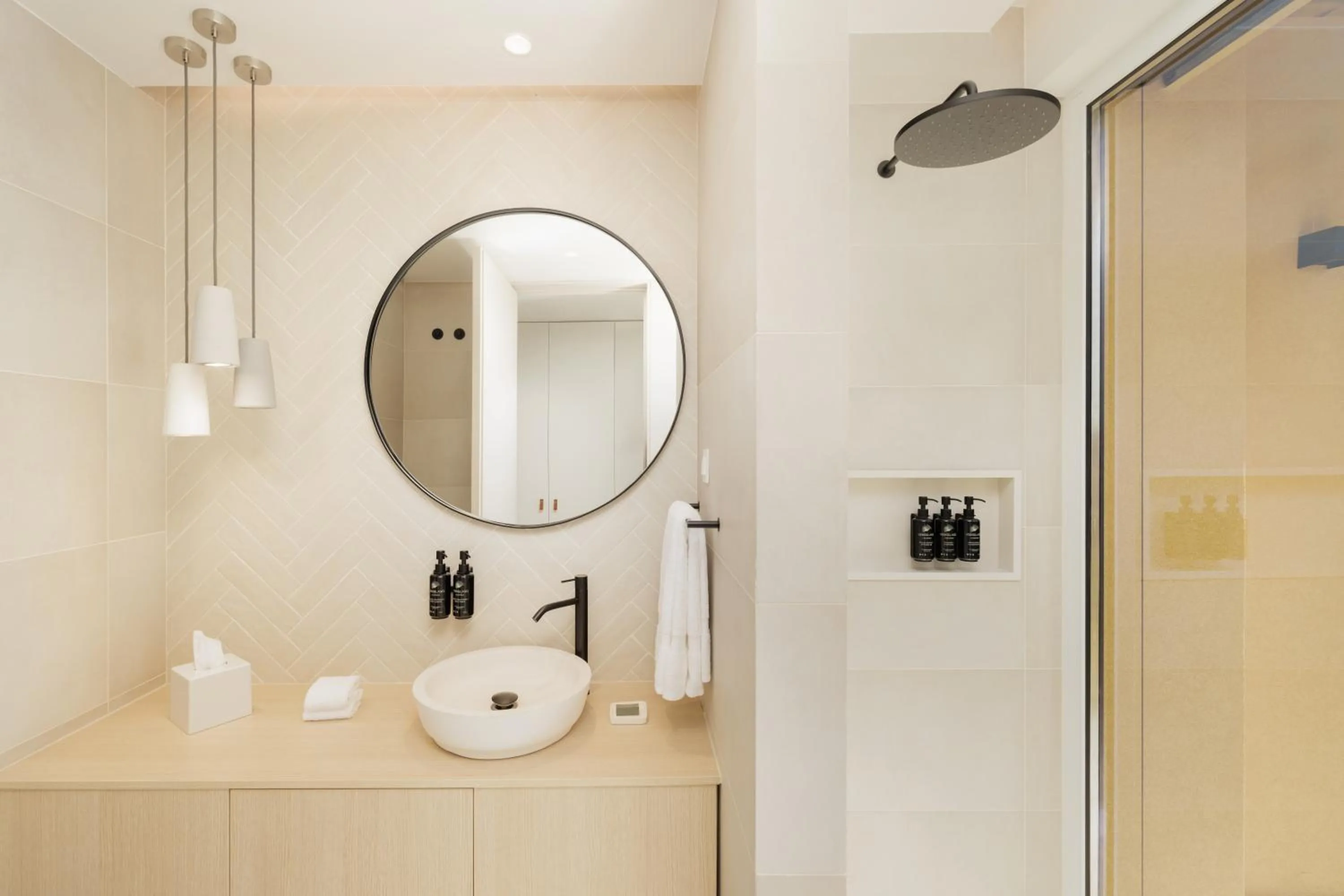 Shower in Verdelago Resort