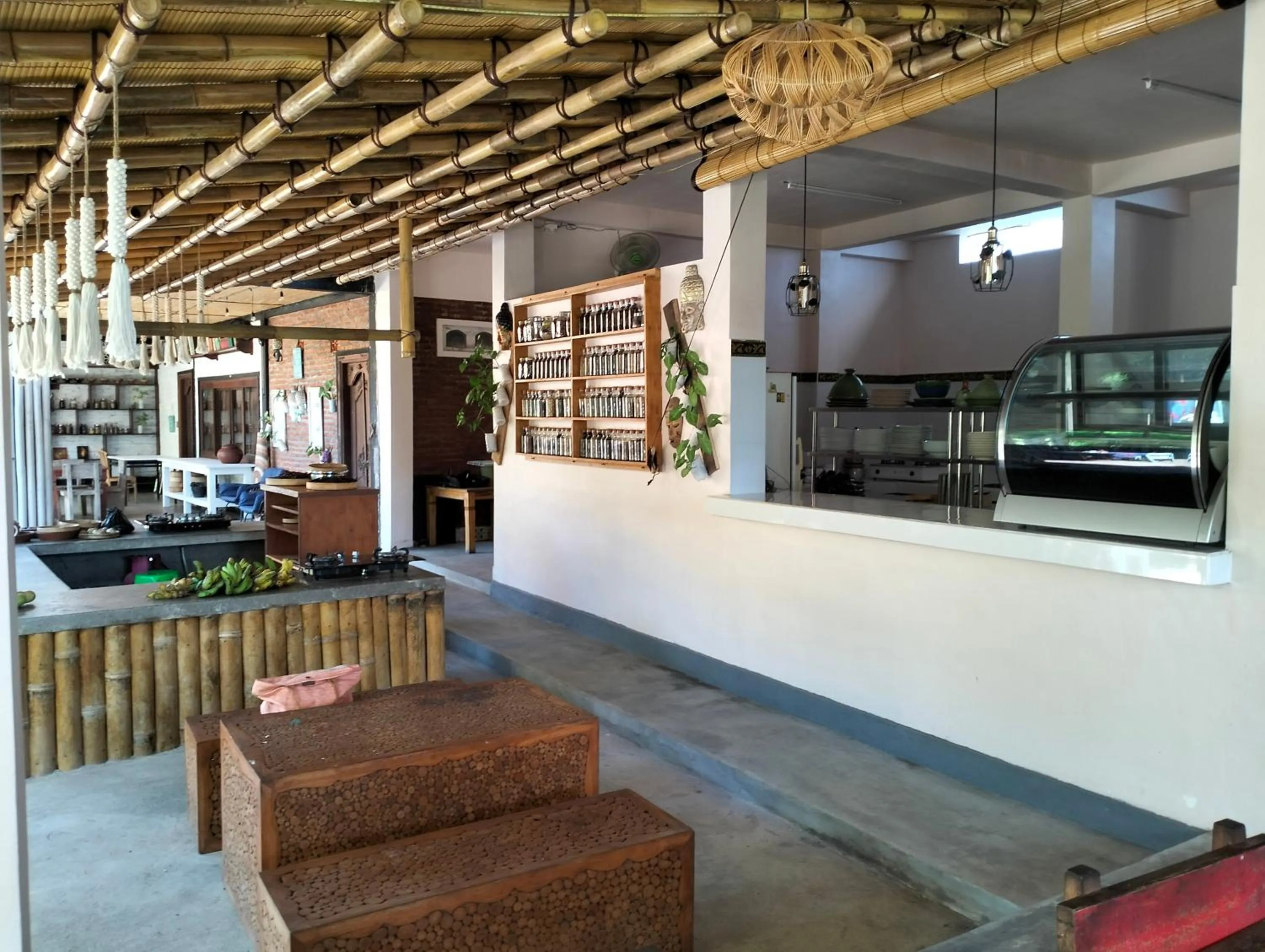 Restaurant/places to eat in Amed Harmony Bungalows And Villas