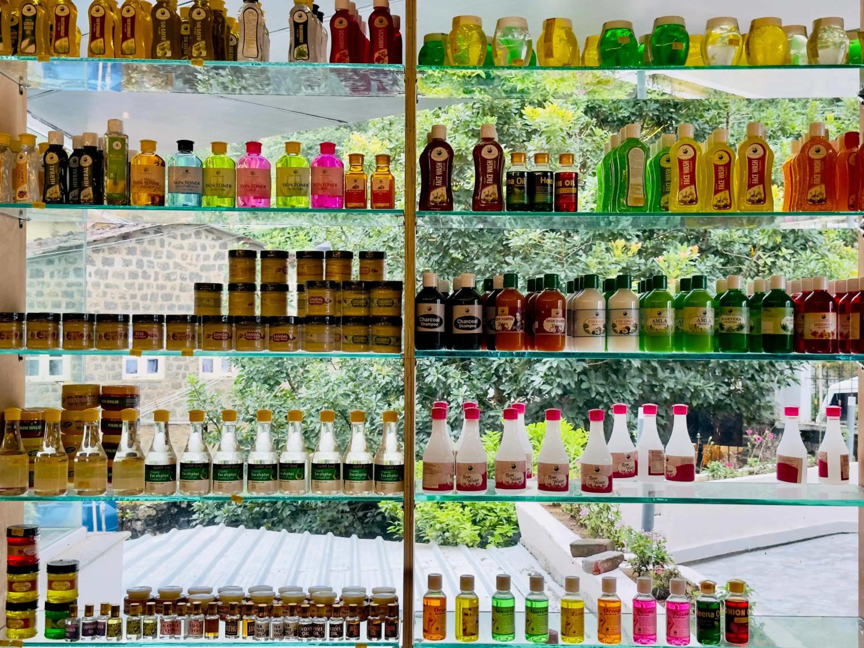 On-site shops in Poppys Pleasant Stay