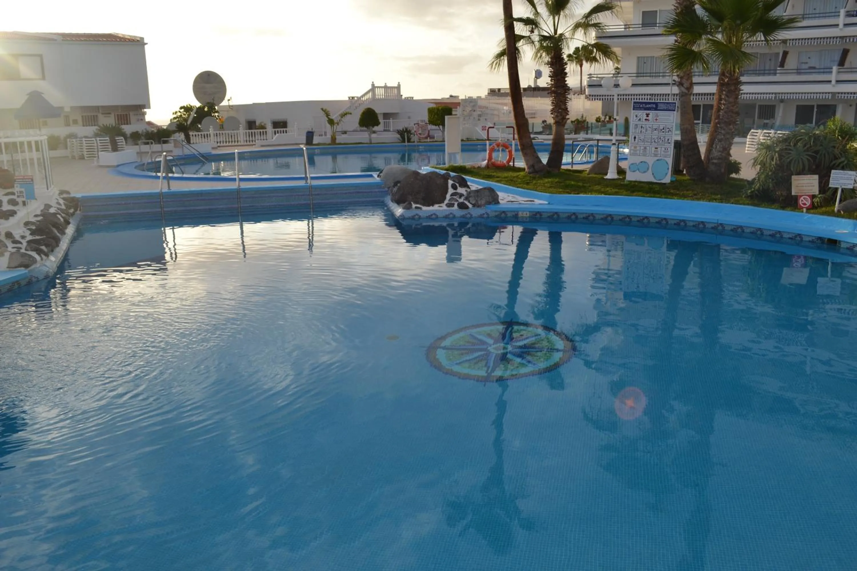 Pool view in Apartamentos Garden Atlantis en Club Atlantis