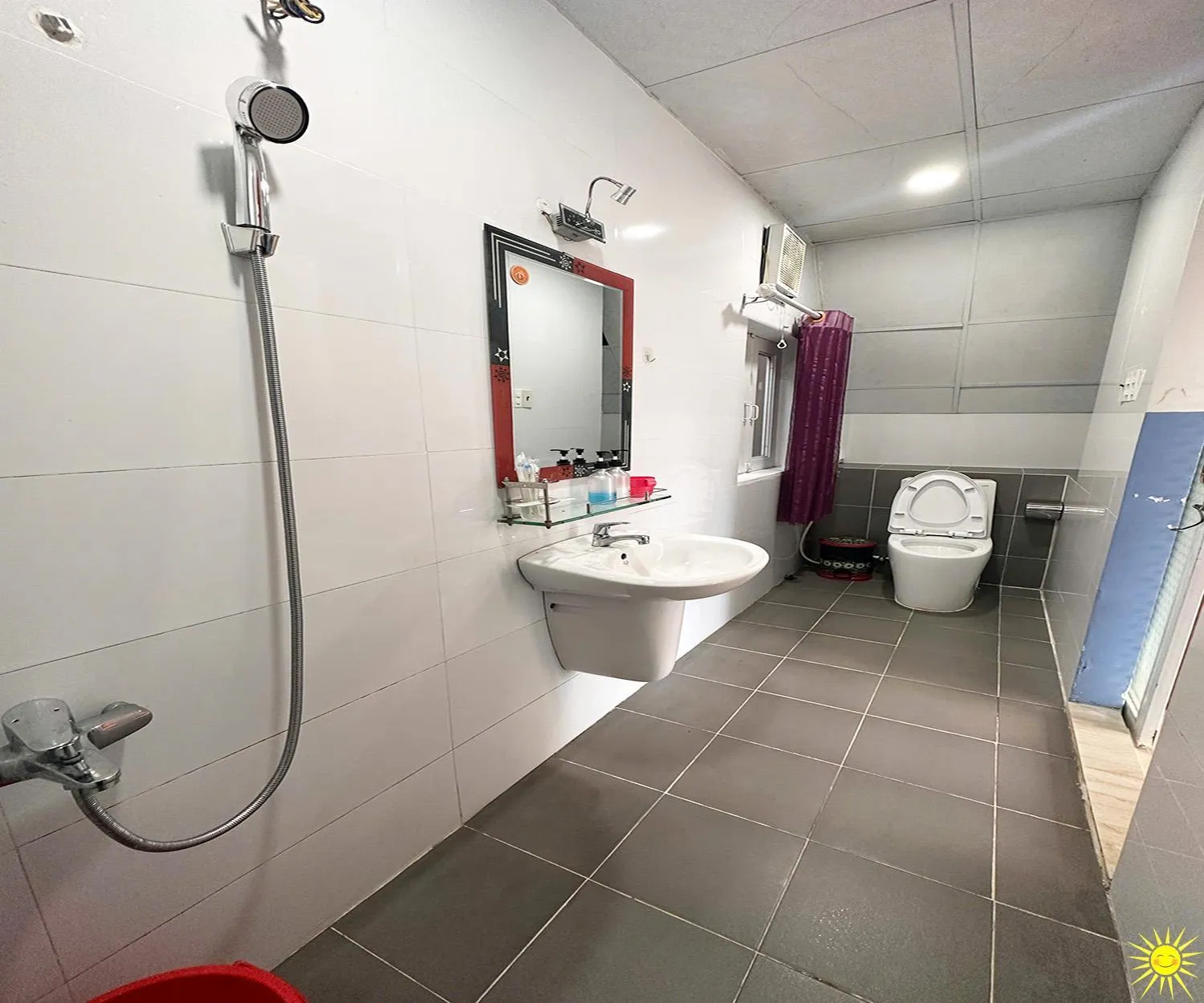 Shower in Otel Hotel Dalat