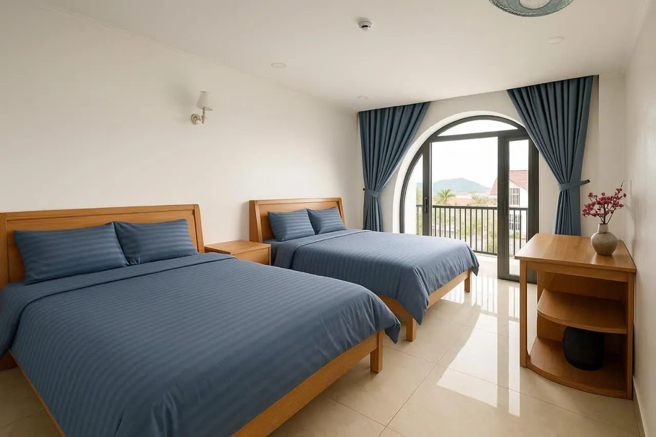 Photo of the whole room, Bed in Otel Hotel Dalat