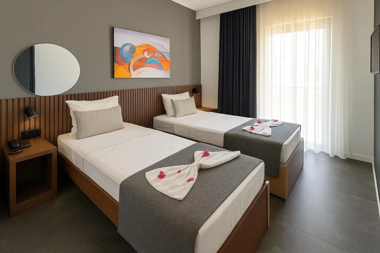 Bedroom, Bed in Wolf Of The City Hotel & Spa