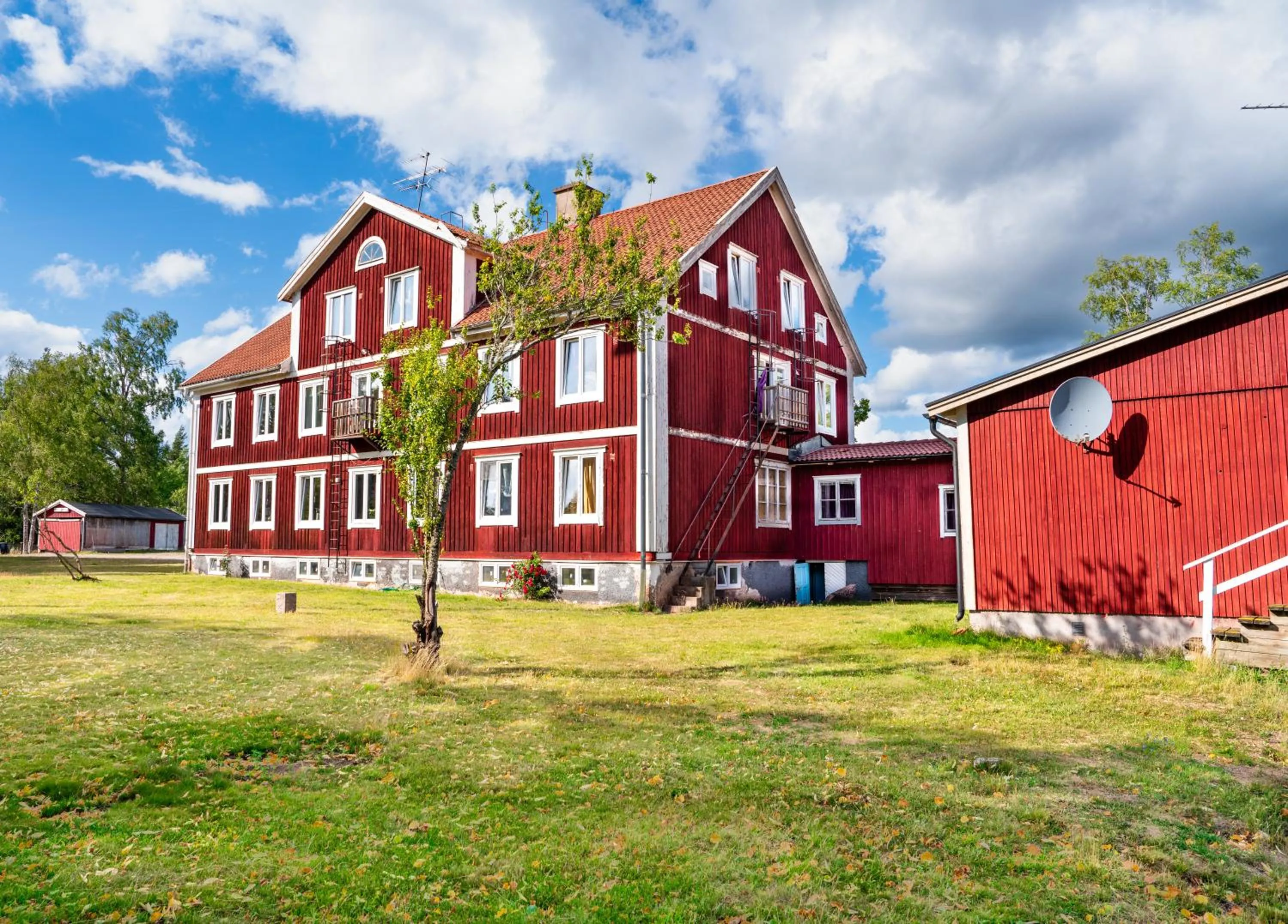 Property building in Hässlebogården Turist & Konferens
