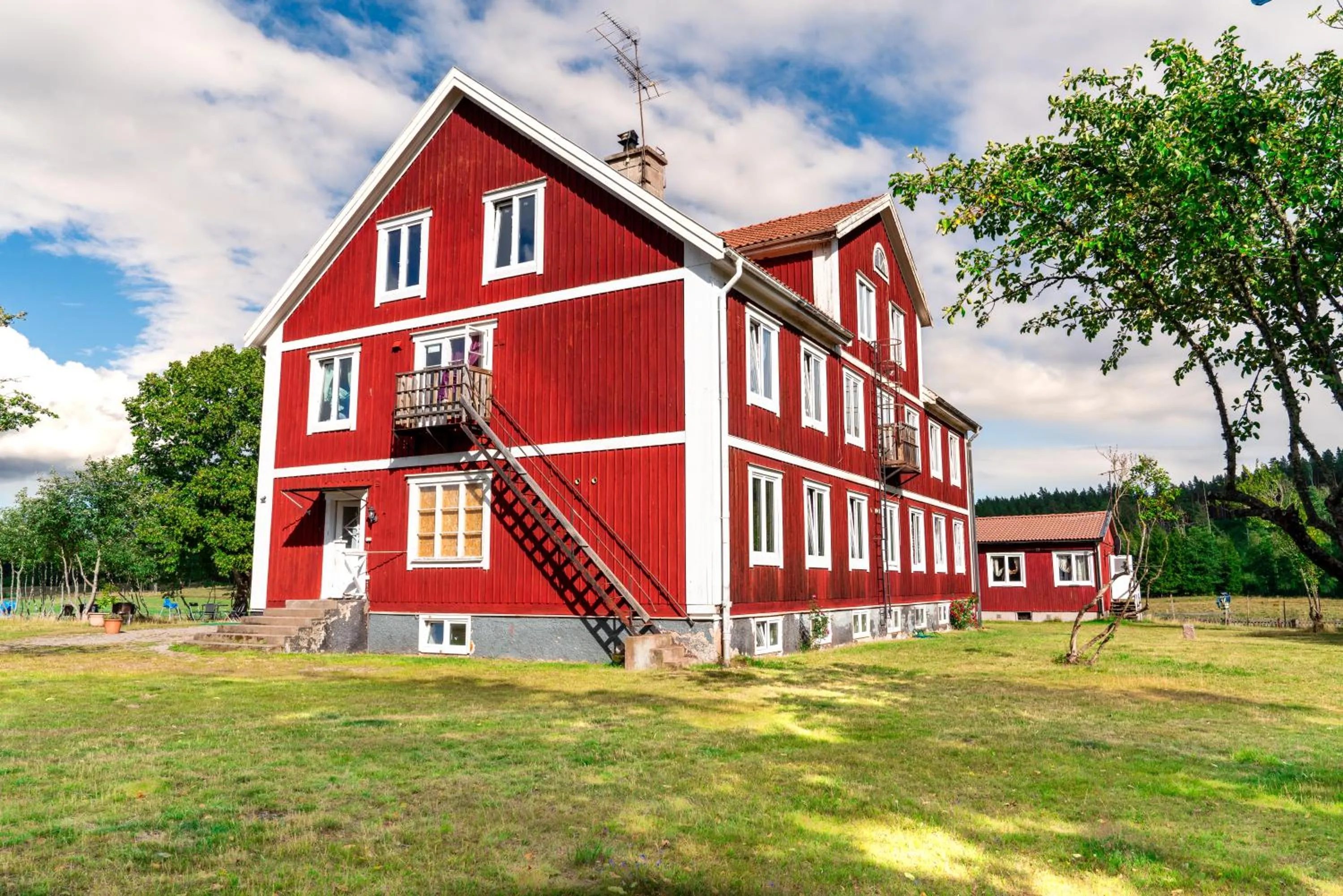 Property building in Hässlebogården Turist & Konferens