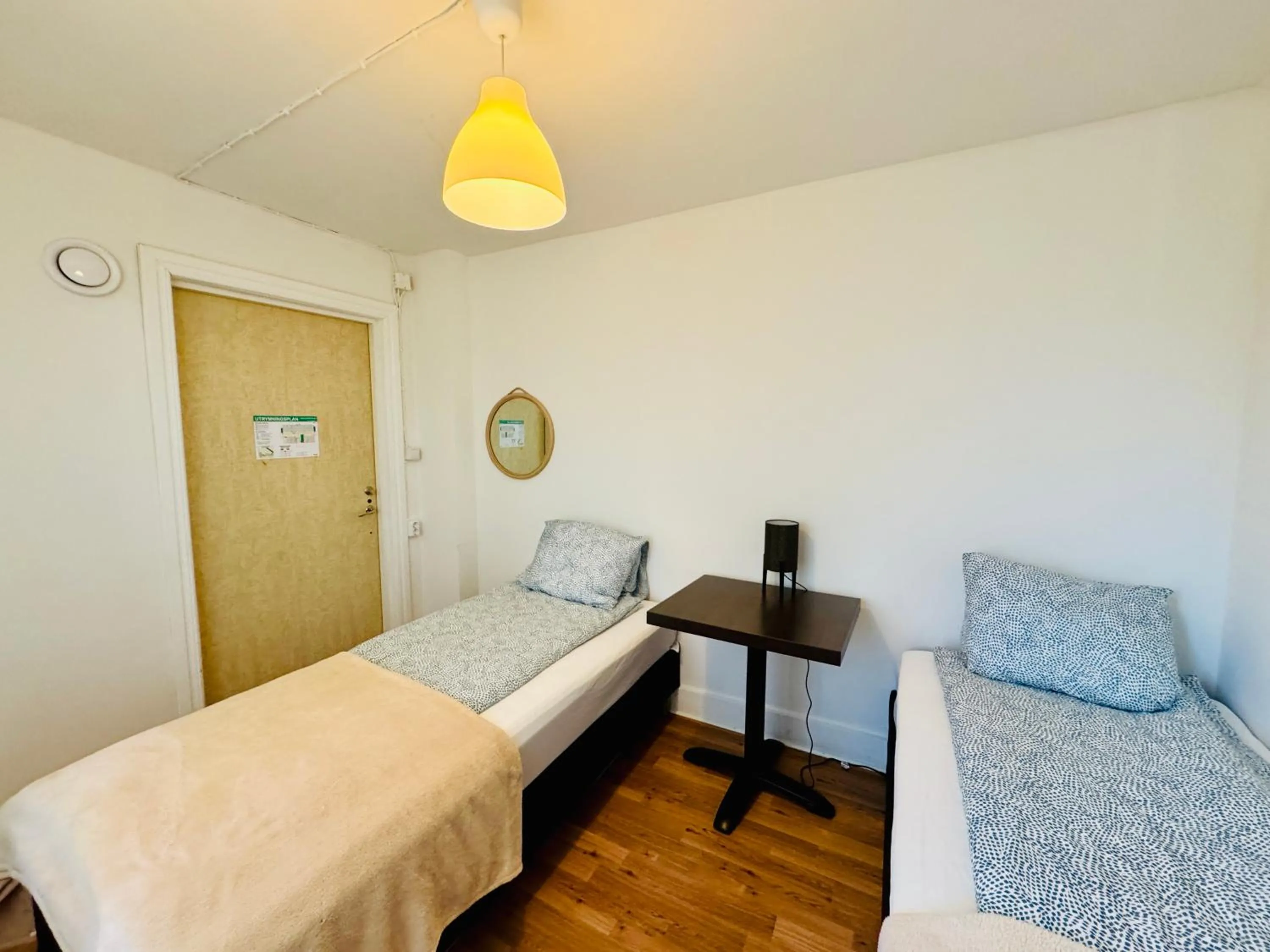 Bed in Hässlebogården Turist & Konferens