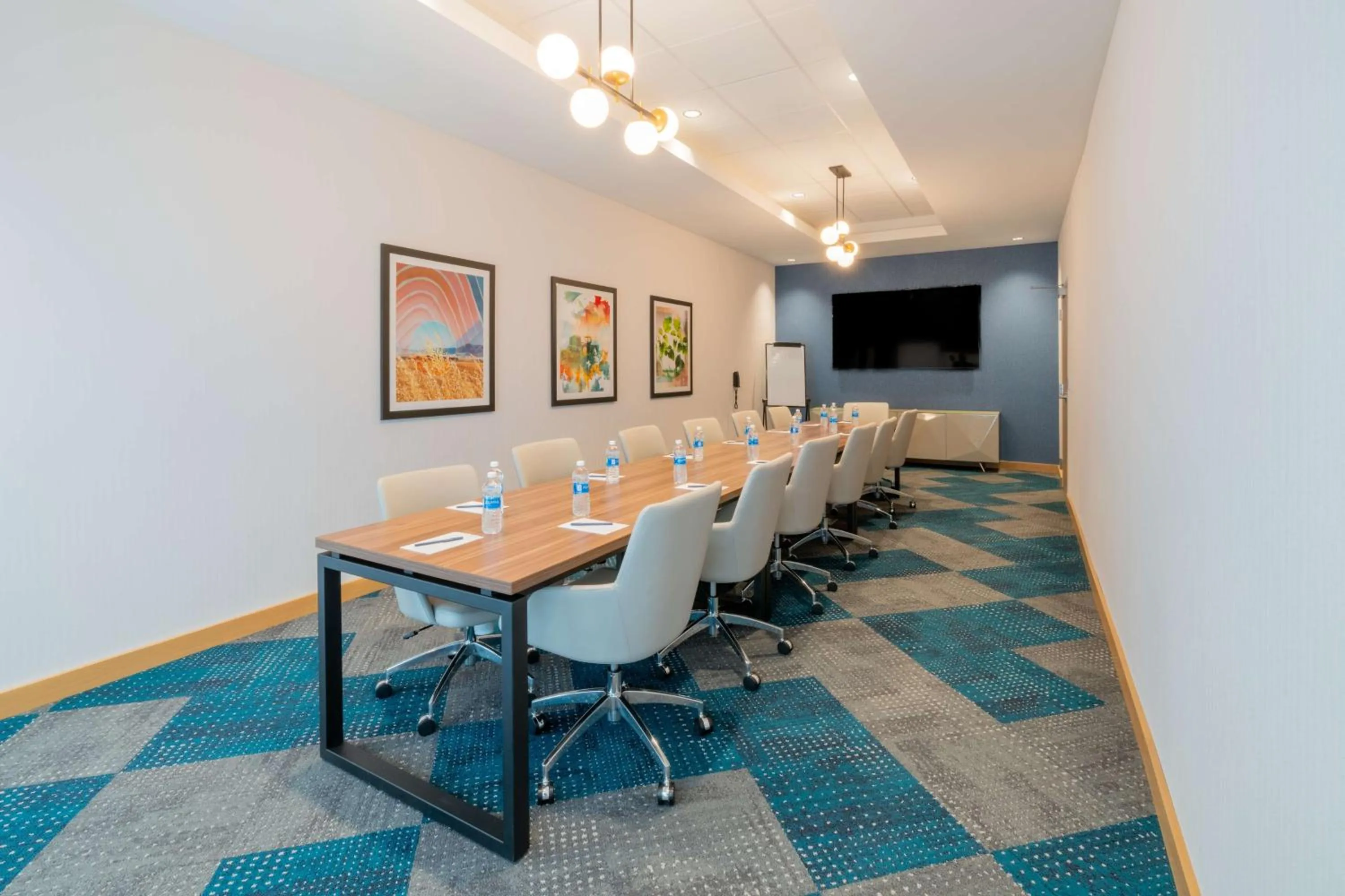 Meeting/conference room in Hyatt House Sacramento Airport - Natomas