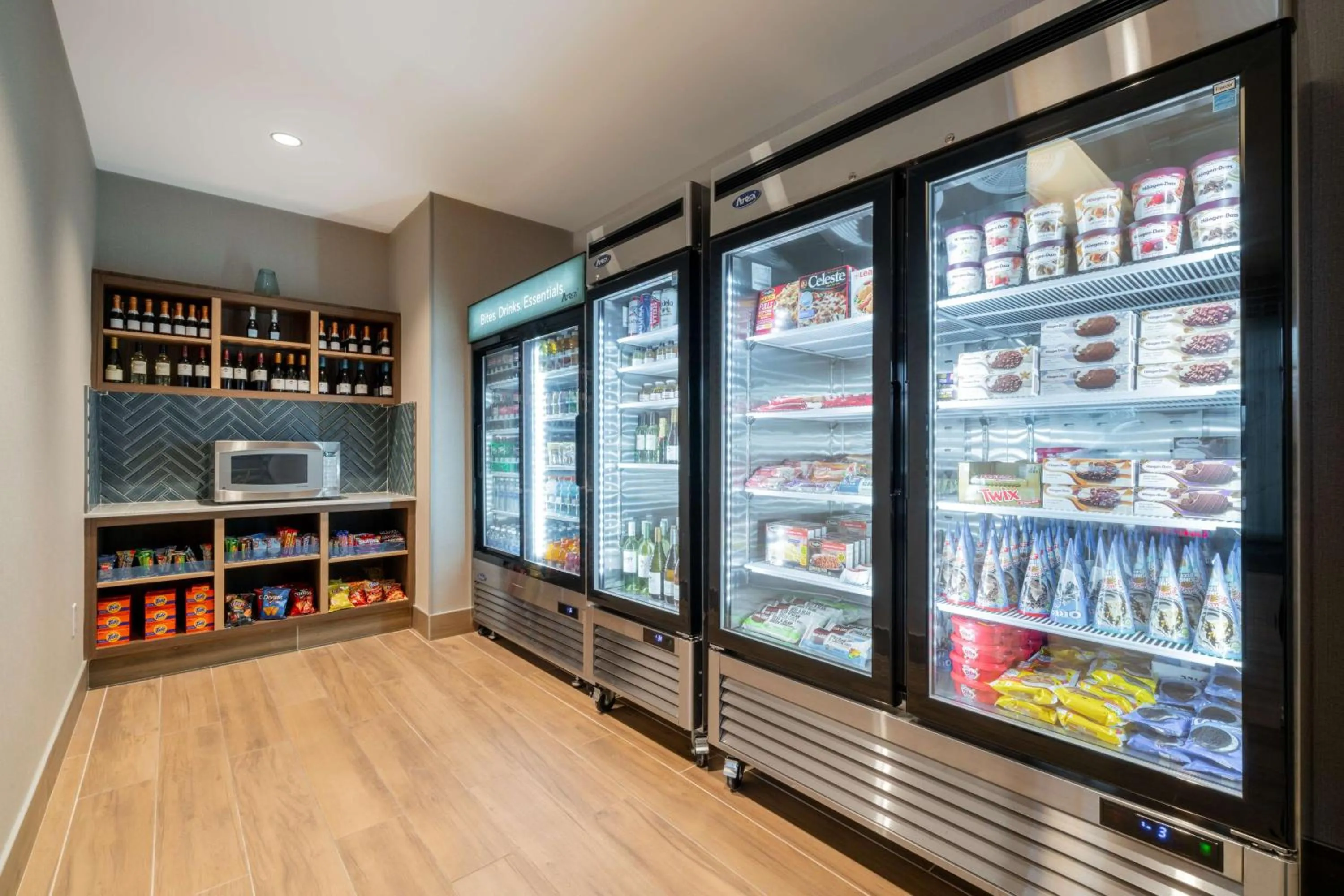 Restaurant/places to eat in Hyatt House Sacramento Airport - Natomas