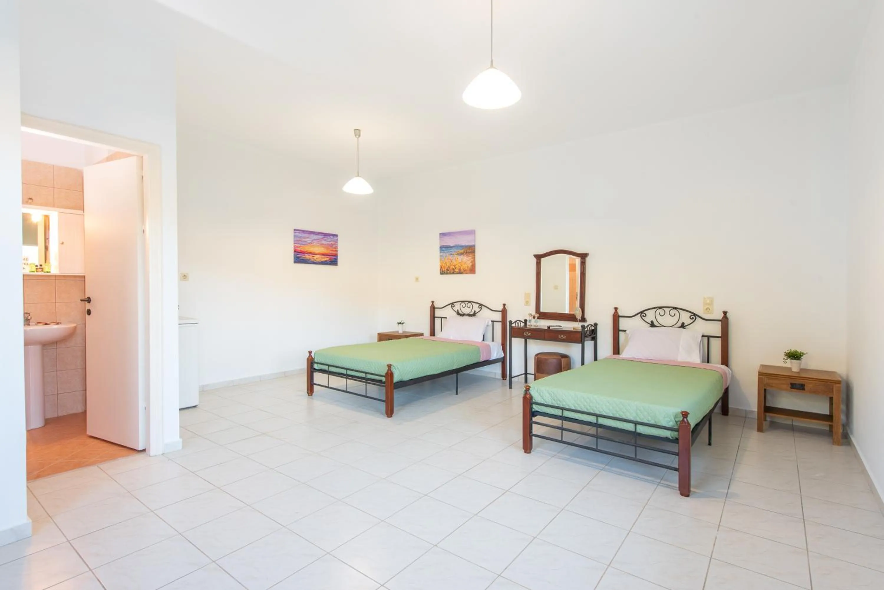 Photo of the whole room, Bed in Almy Beach Hotel