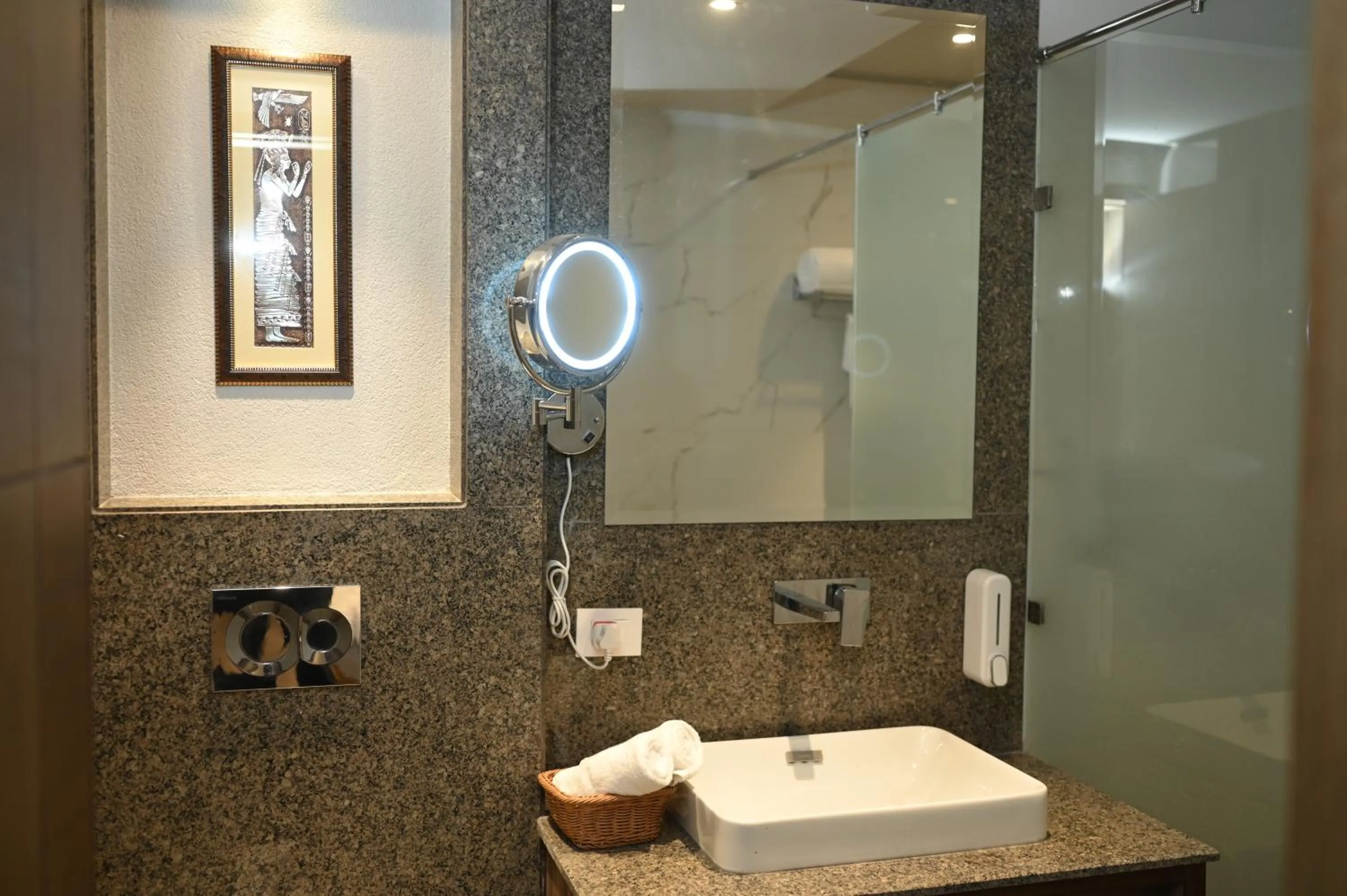 Bathroom in Hotel Apricia