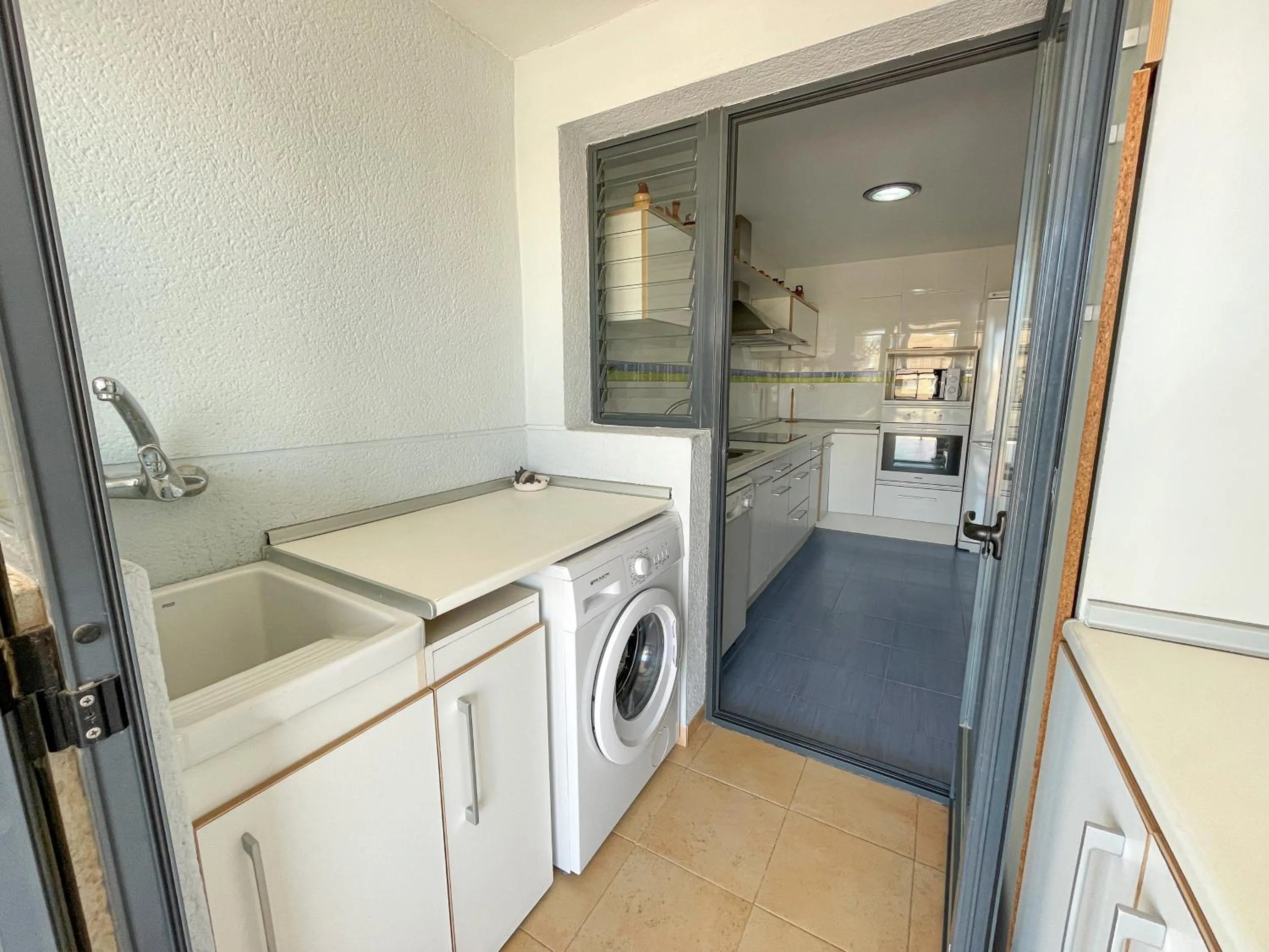 Kitchen or kitchenette in Oropesa Ciudad de Vacaciones 3000