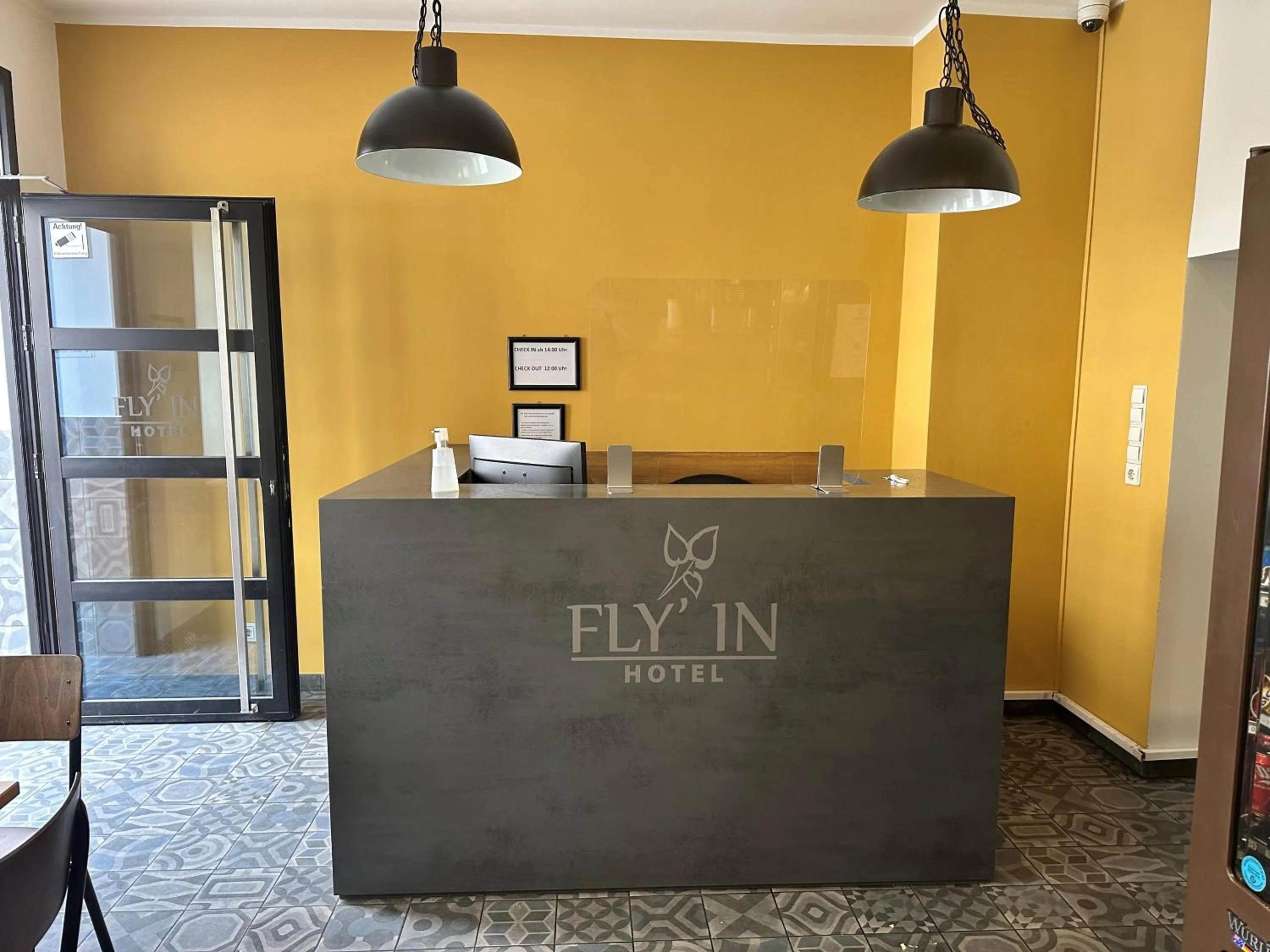 Lobby or reception in Hotel Fly ´ In