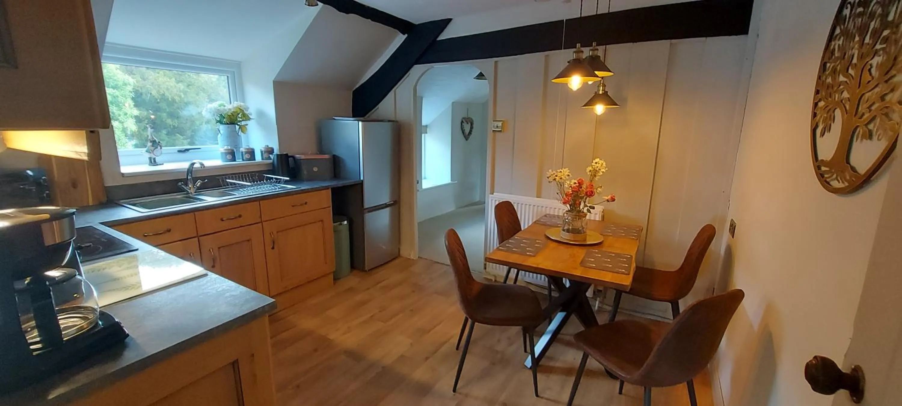 Dining area in Glyn Isa Country House luxury self catering accommodation