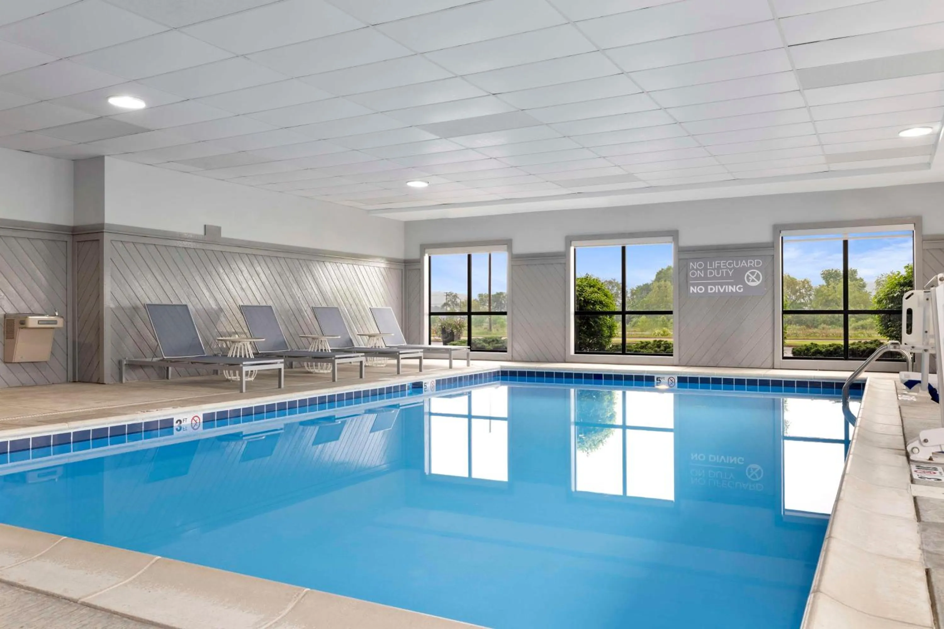 Pool view in Spark By Hilton Newcomerstown
