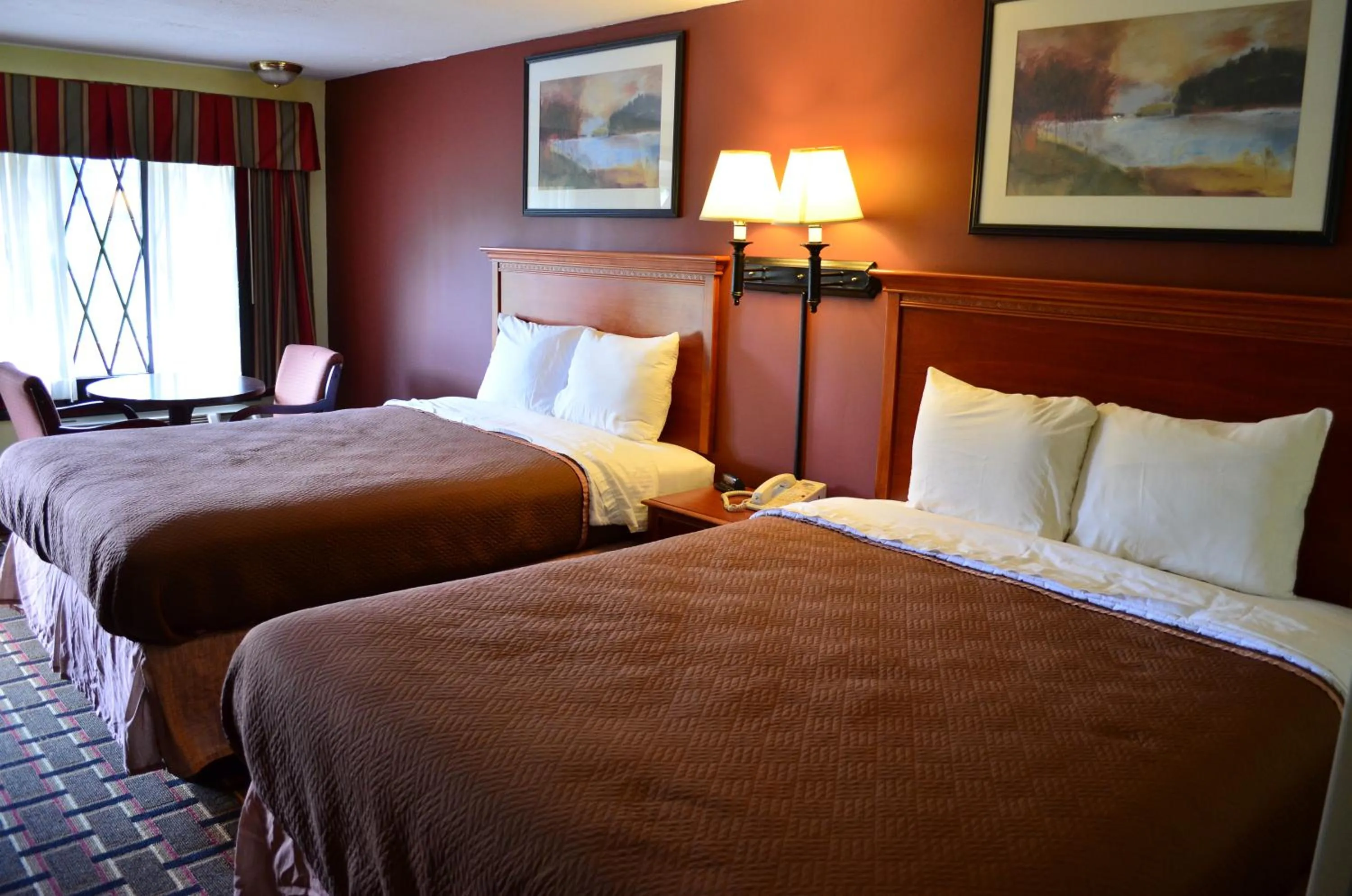 Bed in Greystone Motel