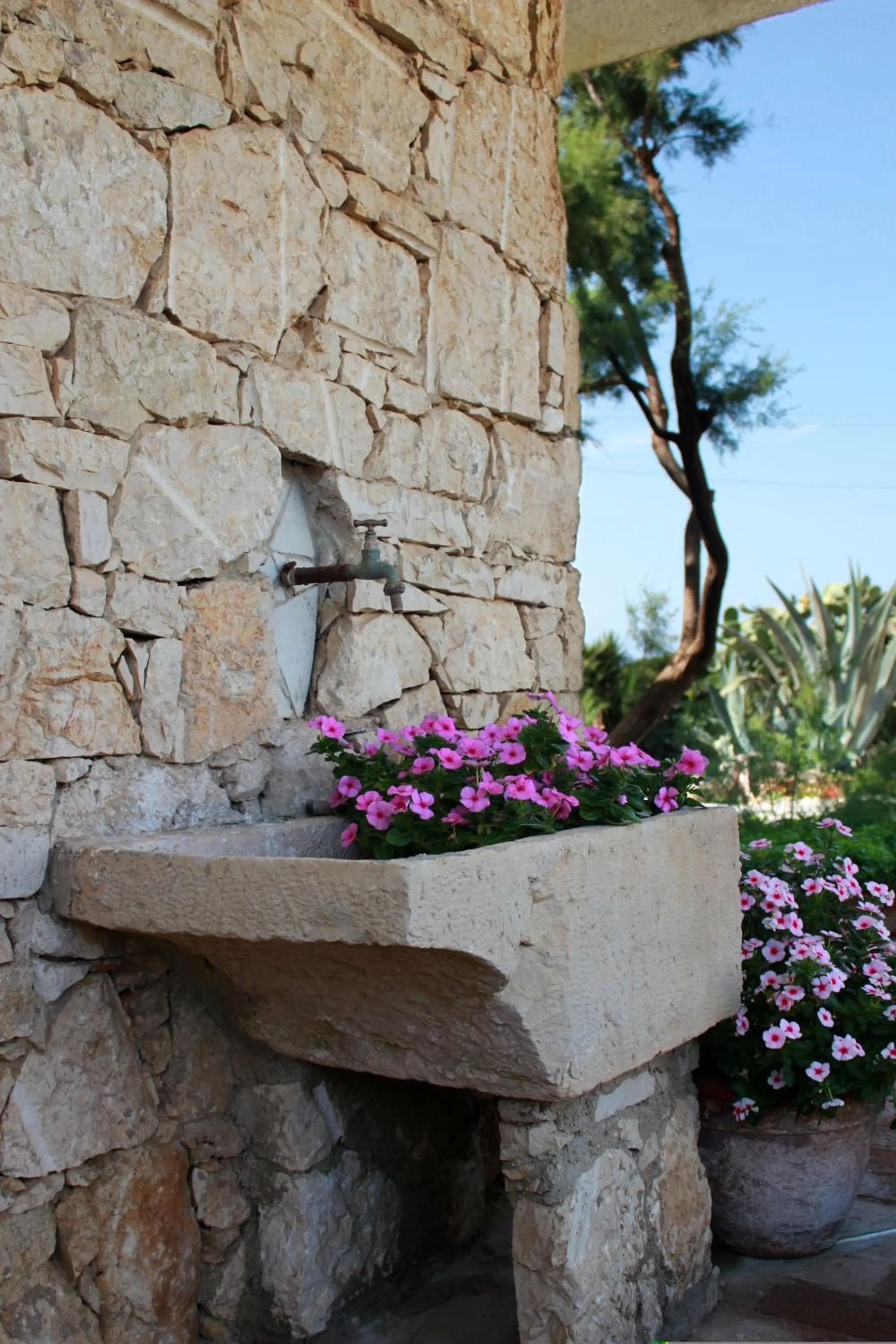 Decorative detail in Il Varo a Mare