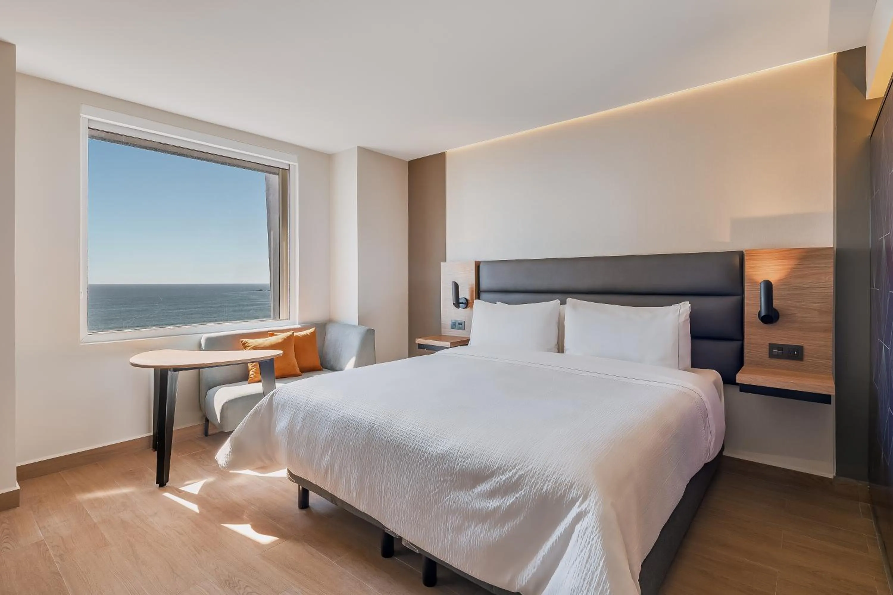 Bed in Fiesta Inn Mazatlán