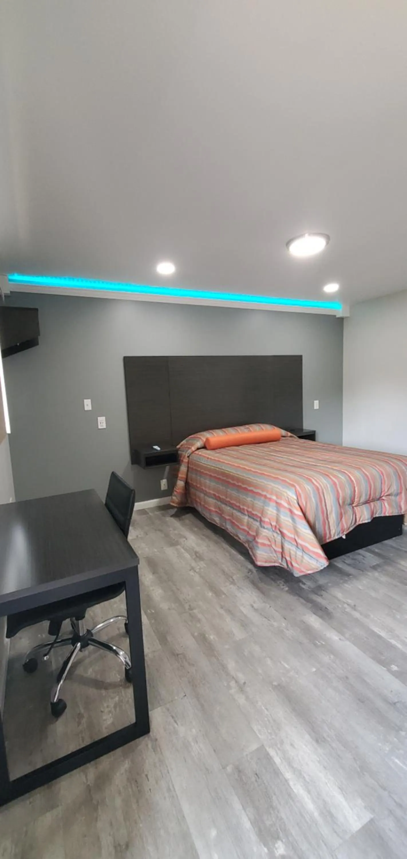 Bed in Villa Rosa Motel