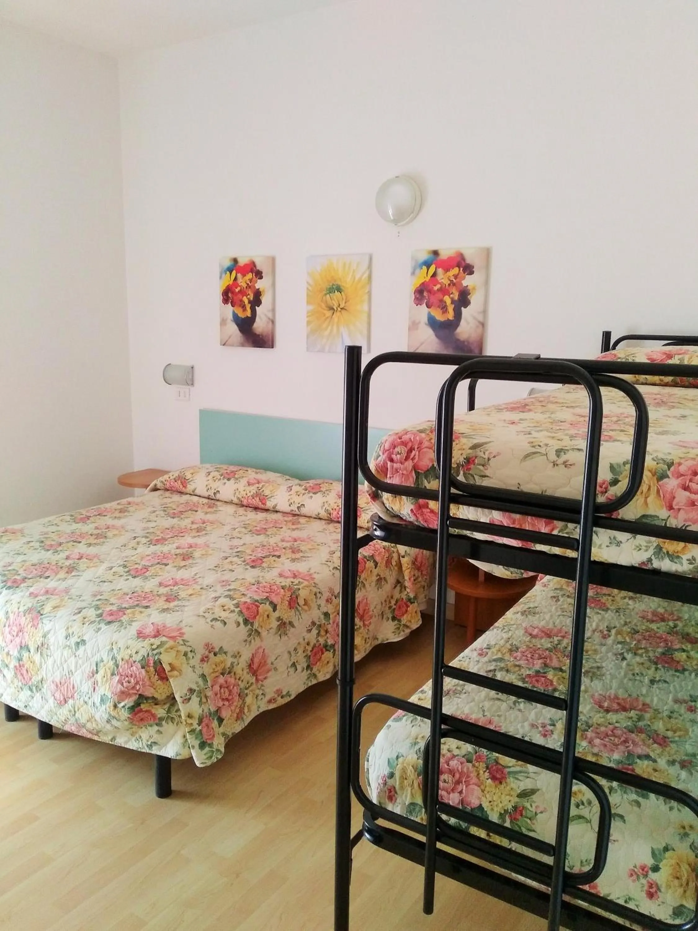 Bedroom, Bed in Hotel Atis