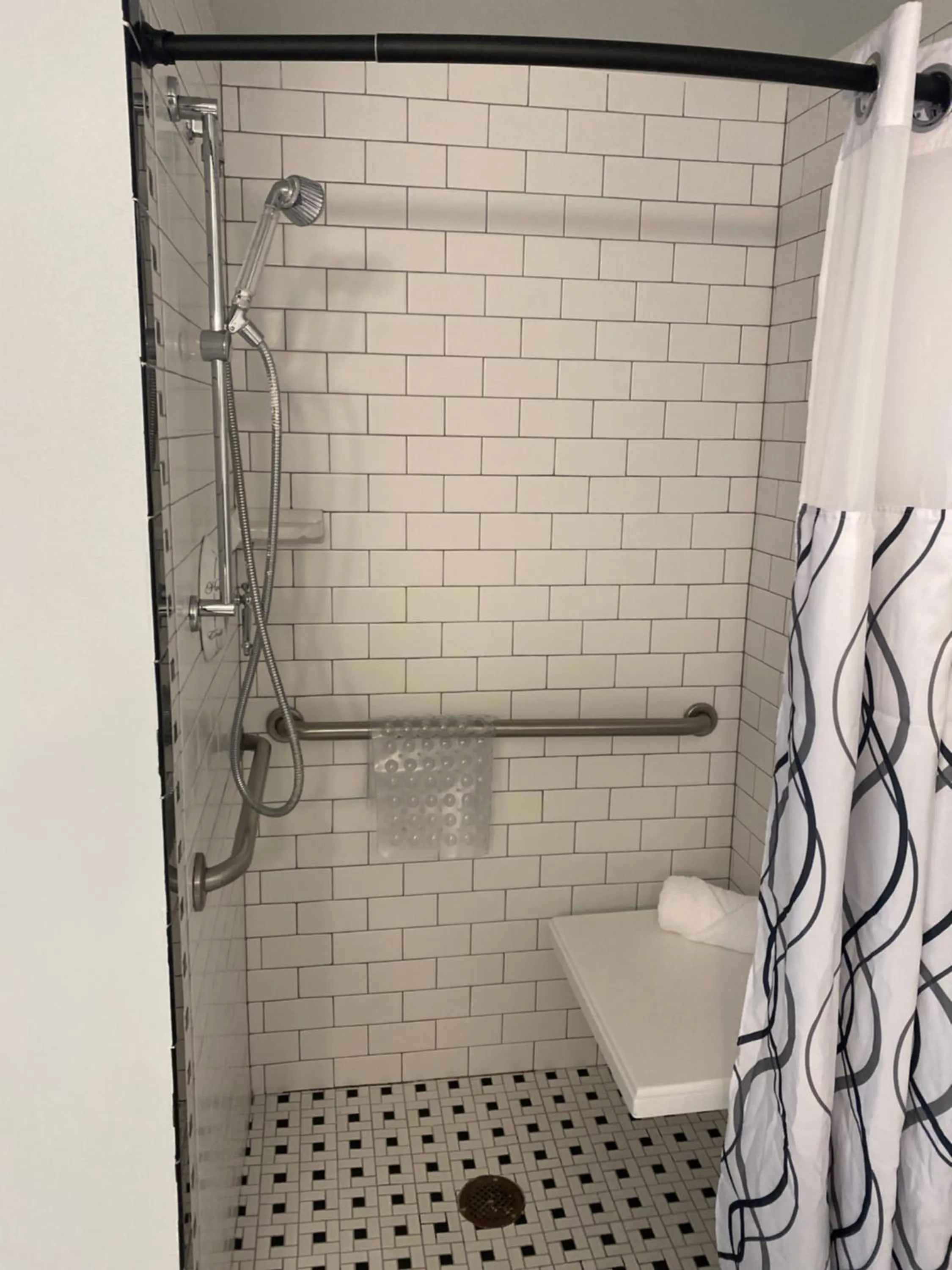 Shower in The Alonzo Ward Hotel