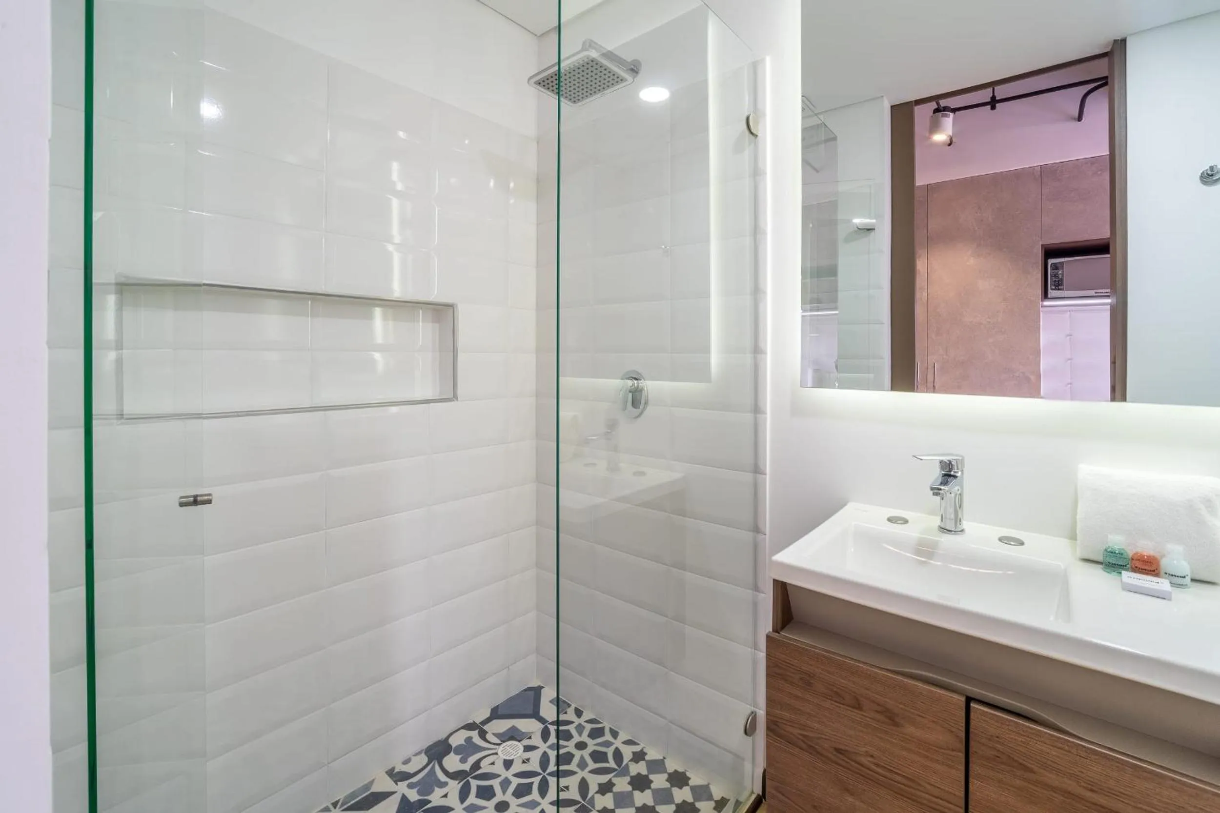 Shower in Beliving by Wynwood House