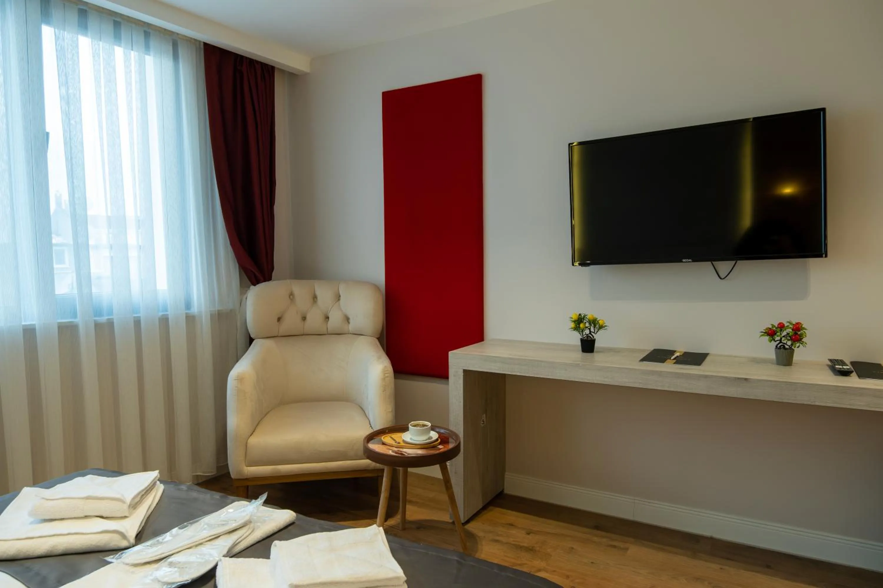 Seating area in Linda Port Hotel