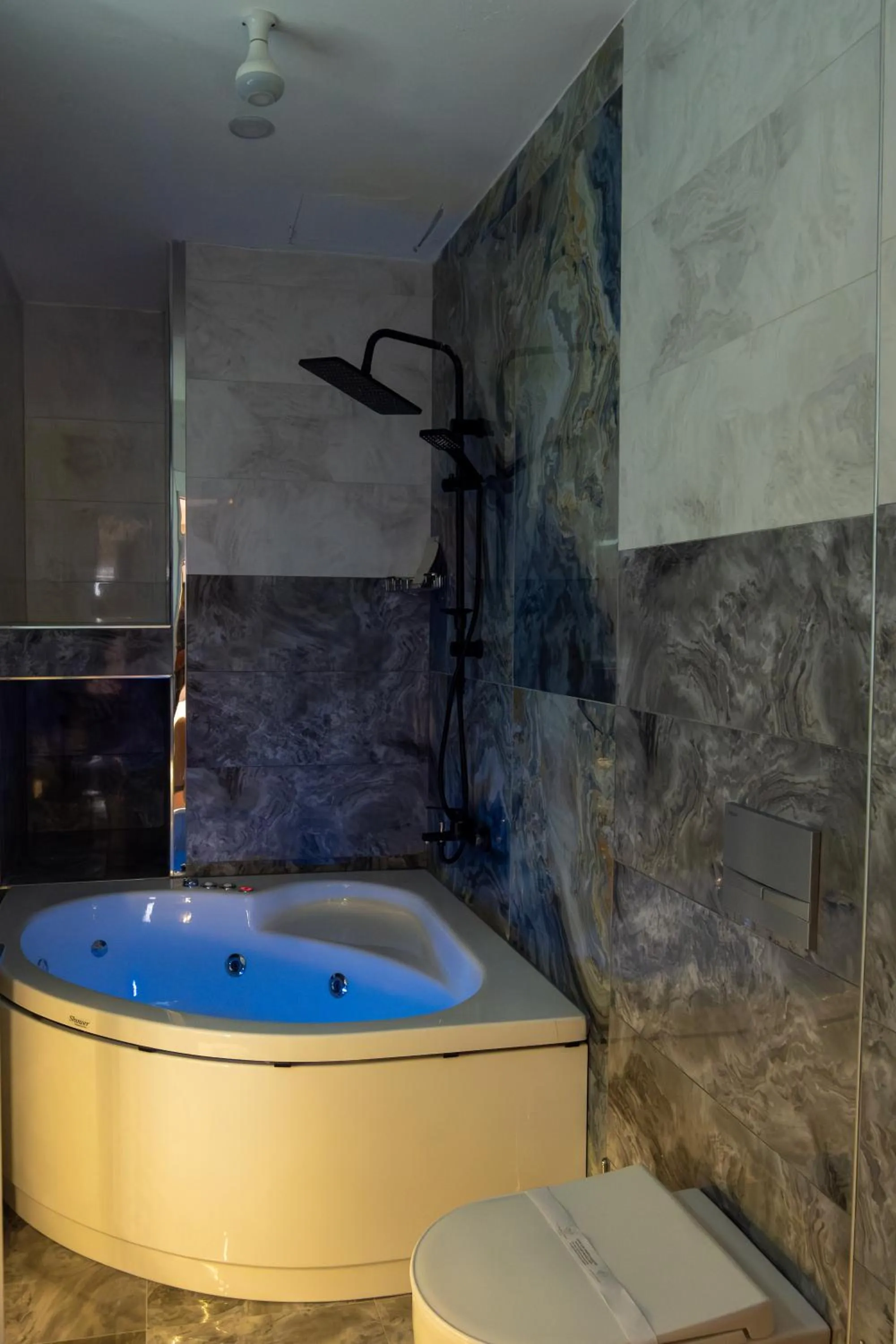 Bathroom in Linda Port Hotel