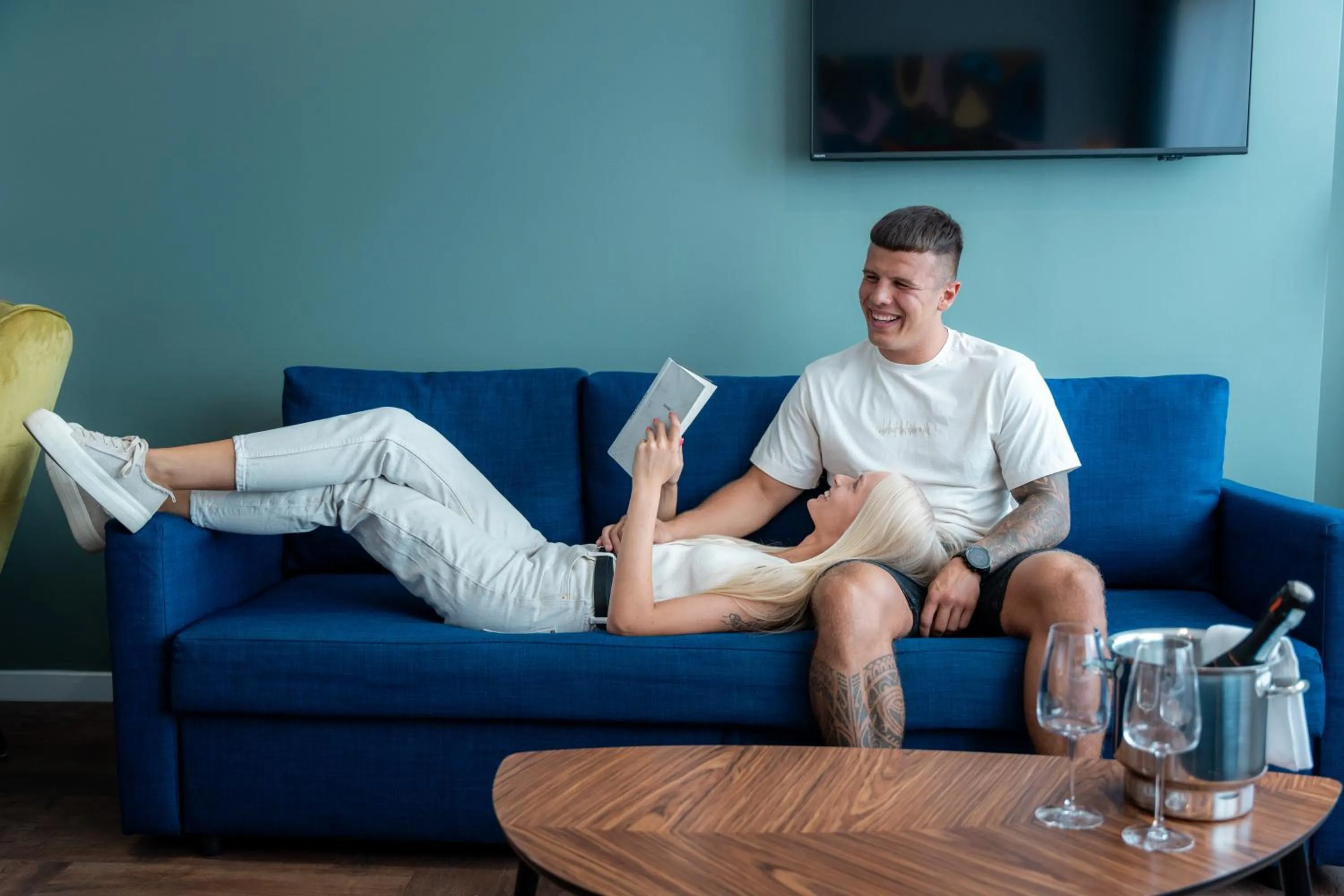 People in Luna Self Check-in Hotel Klaipeda