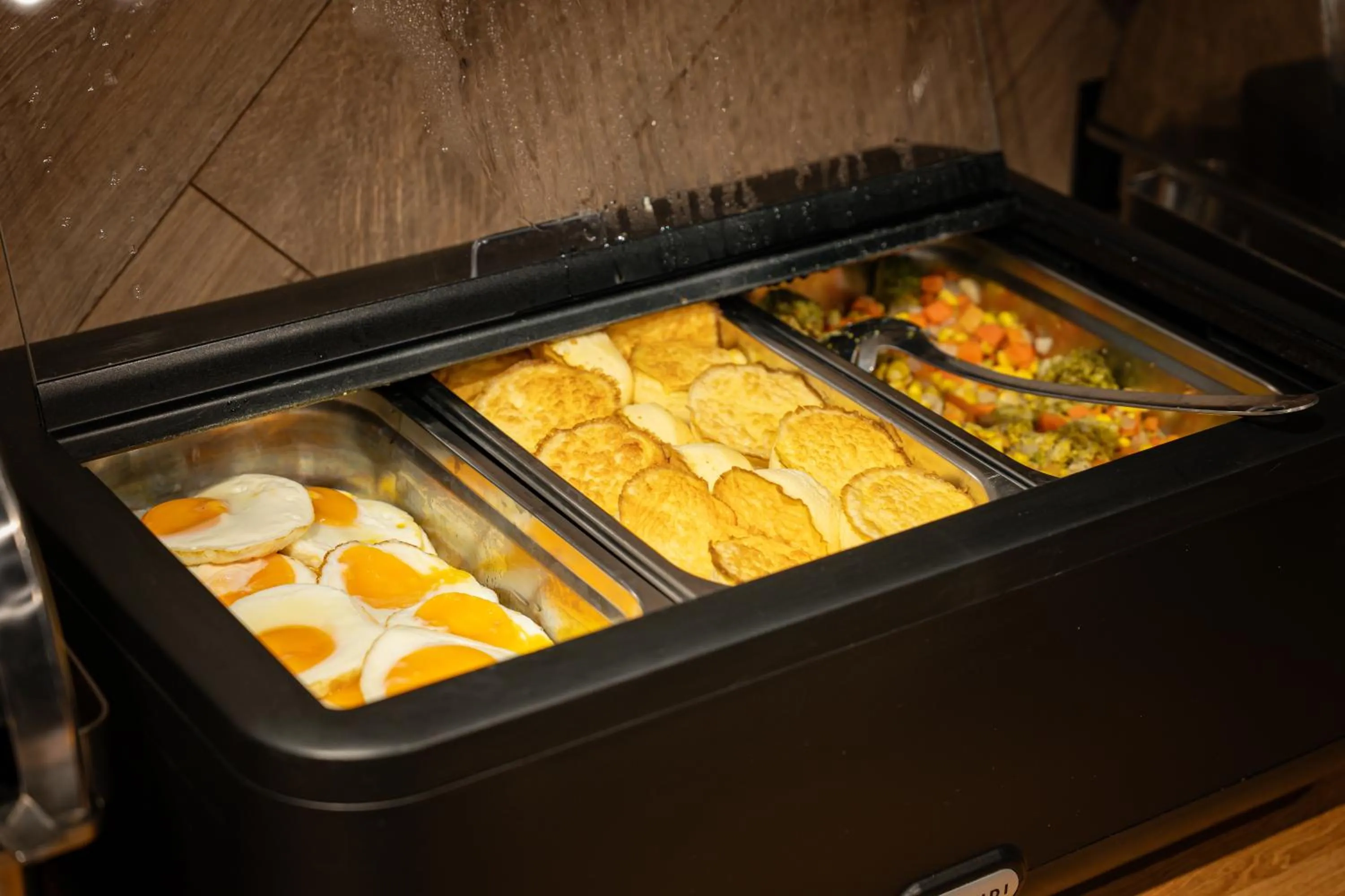 Breakfast in Luna Self Check-in Hotel Klaipeda