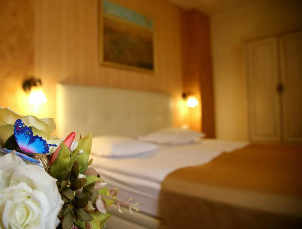 Bedroom, Bed in Hotel Adria