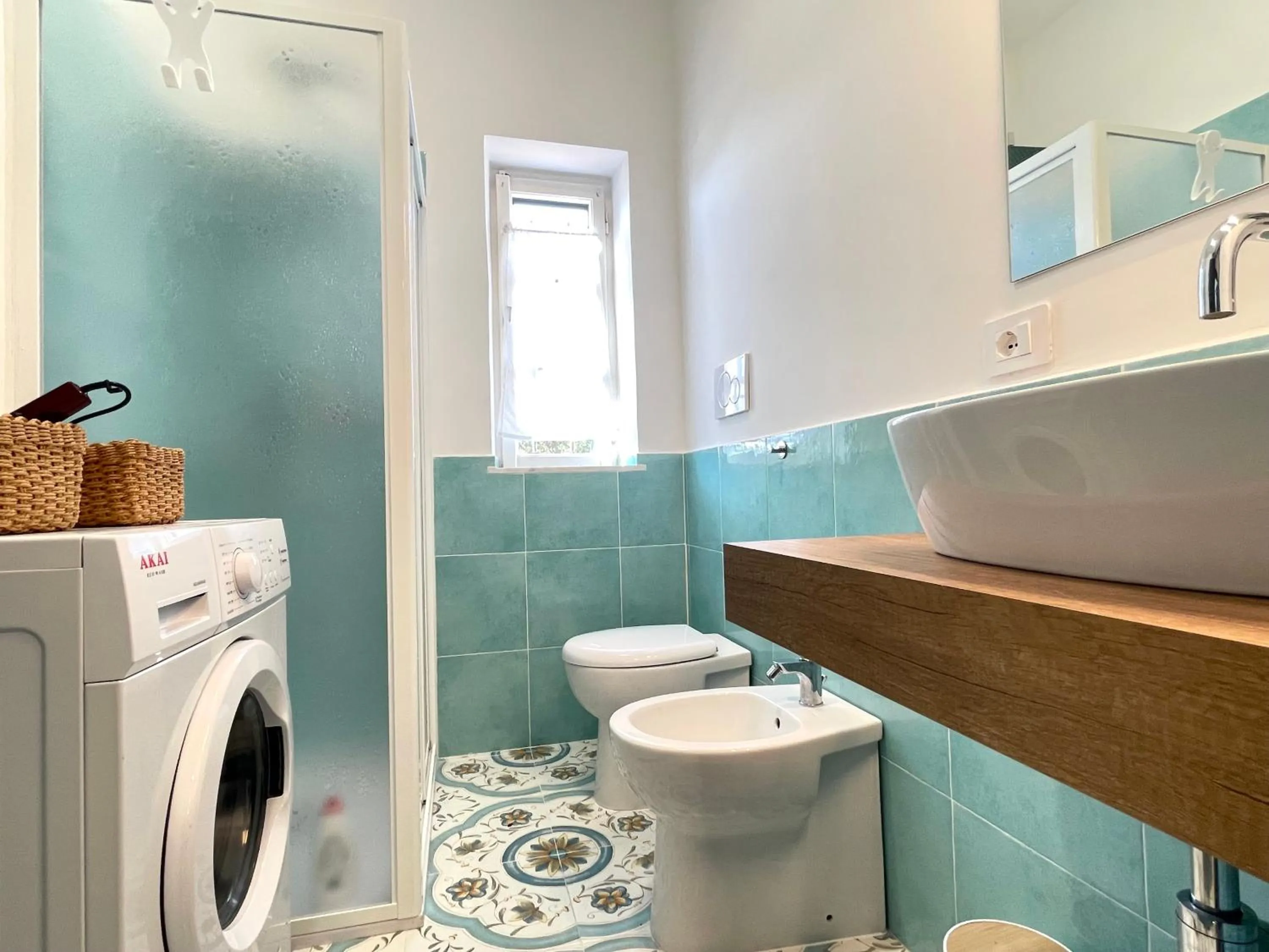 Bathroom in DOMUS MARI a due passi dal mare Anzio Cincinnato