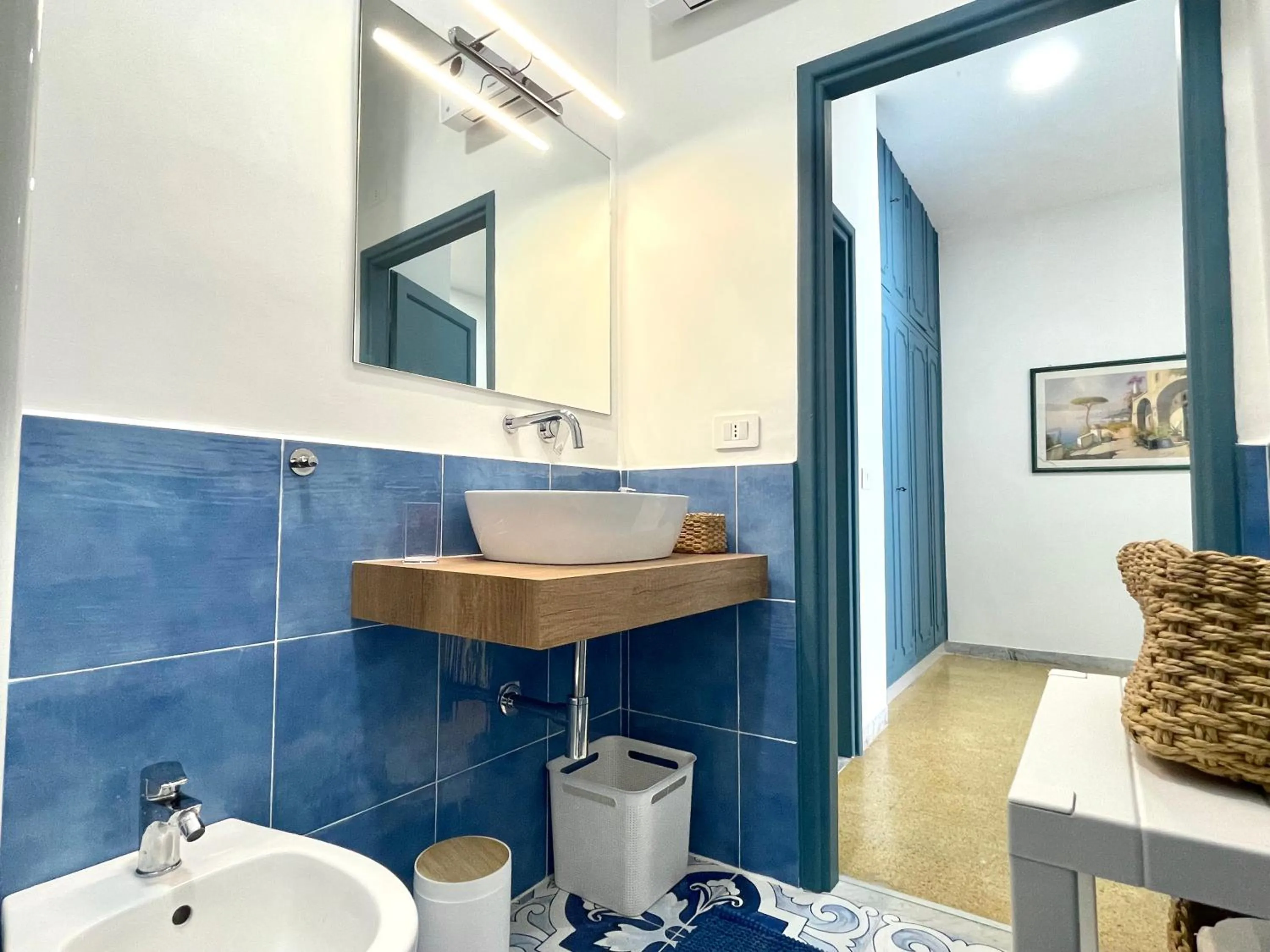 Bathroom in DOMUS MARI a due passi dal mare Anzio Cincinnato