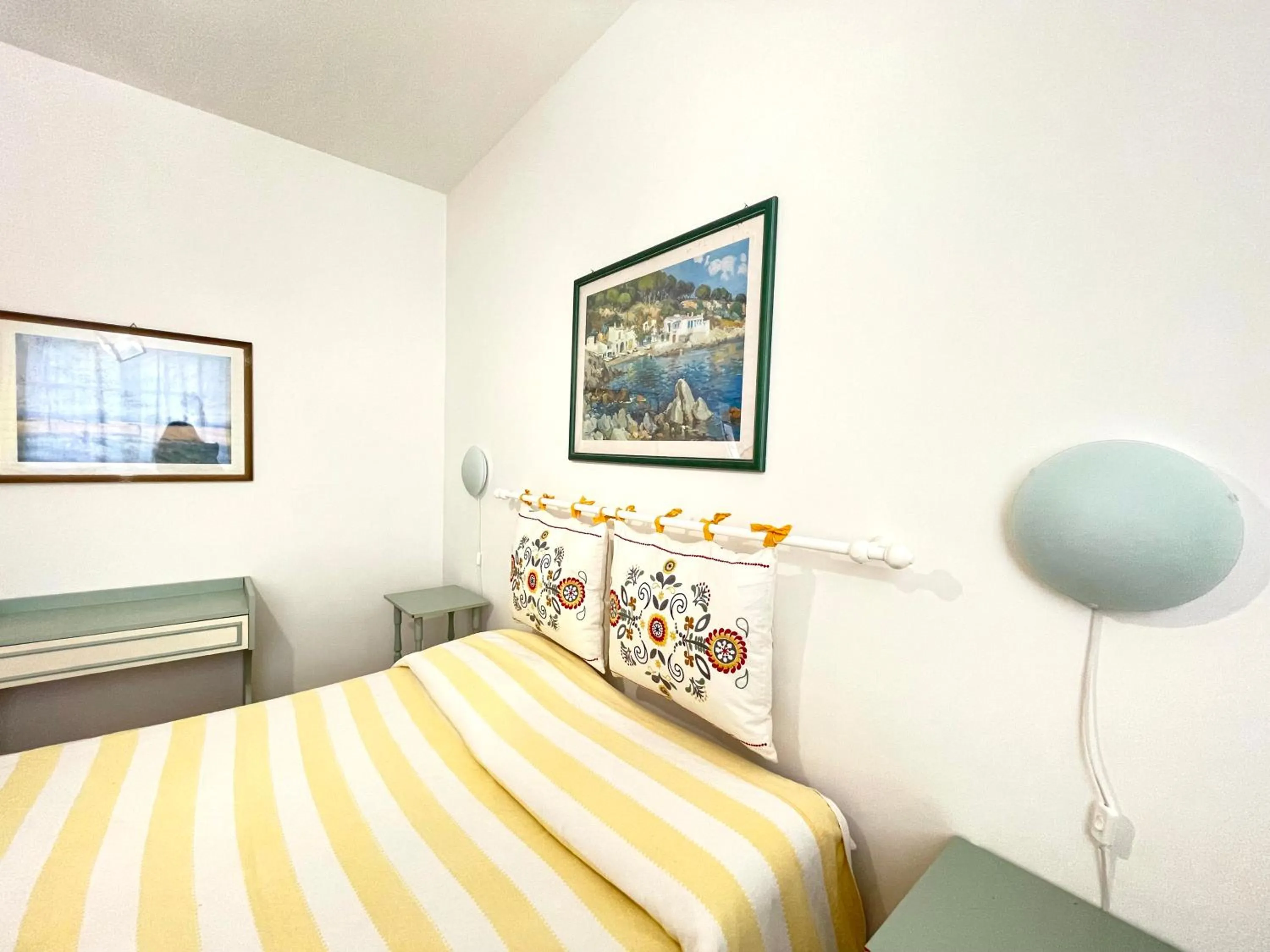 Bedroom, Bed in DOMUS MARI a due passi dal mare Anzio Cincinnato