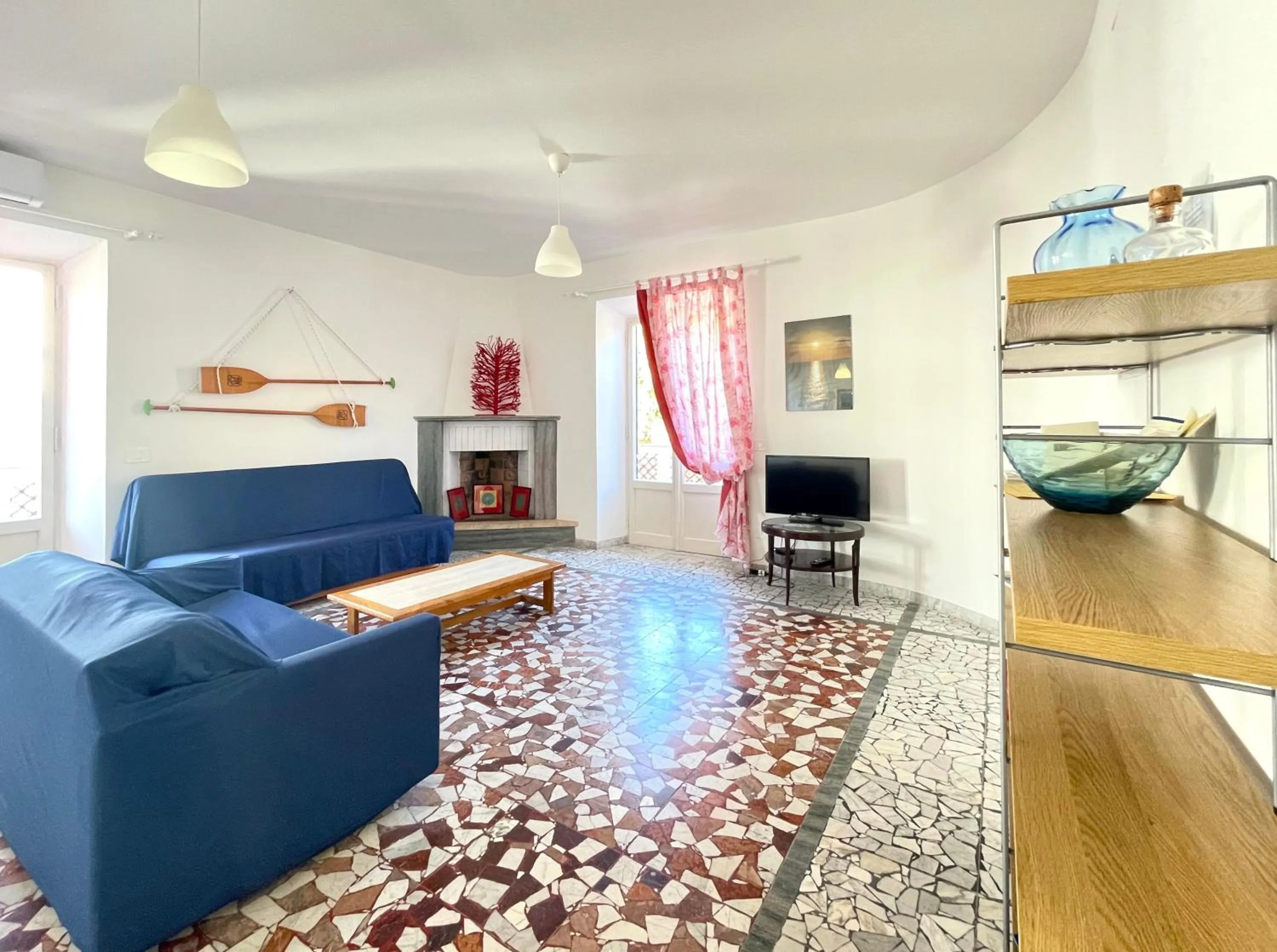 Living room in DOMUS MARI a due passi dal mare Anzio Cincinnato