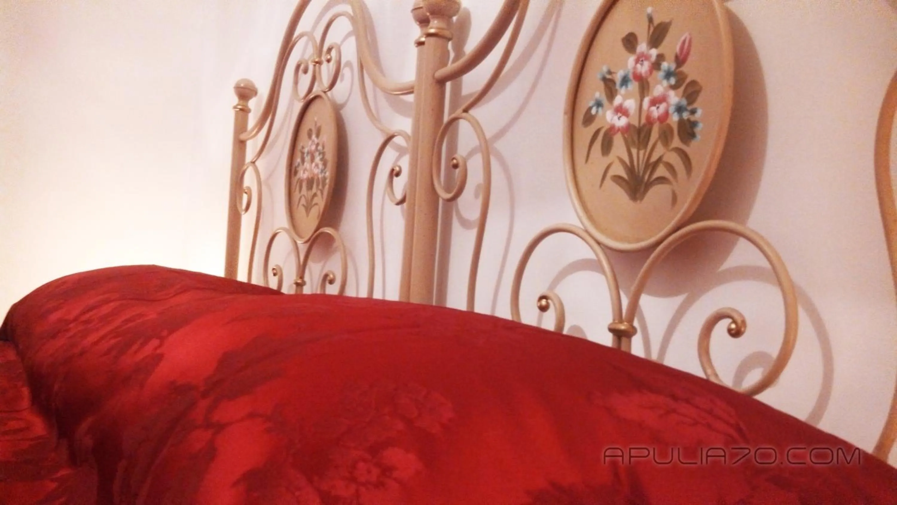 Bedroom, Bed in Apulia 70 Holidays - Suites & Experiences