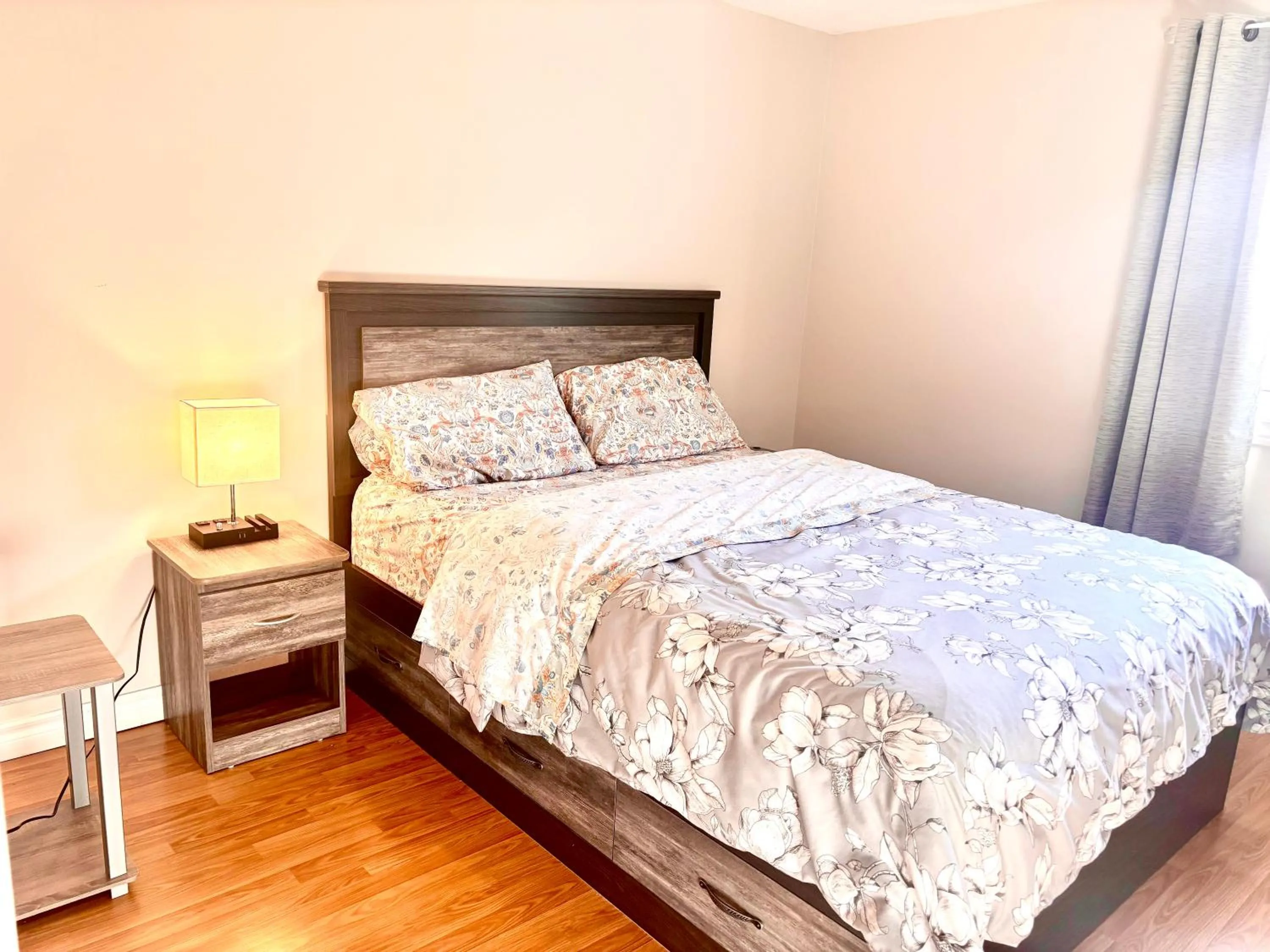 Bedroom, Bed in CozyHome