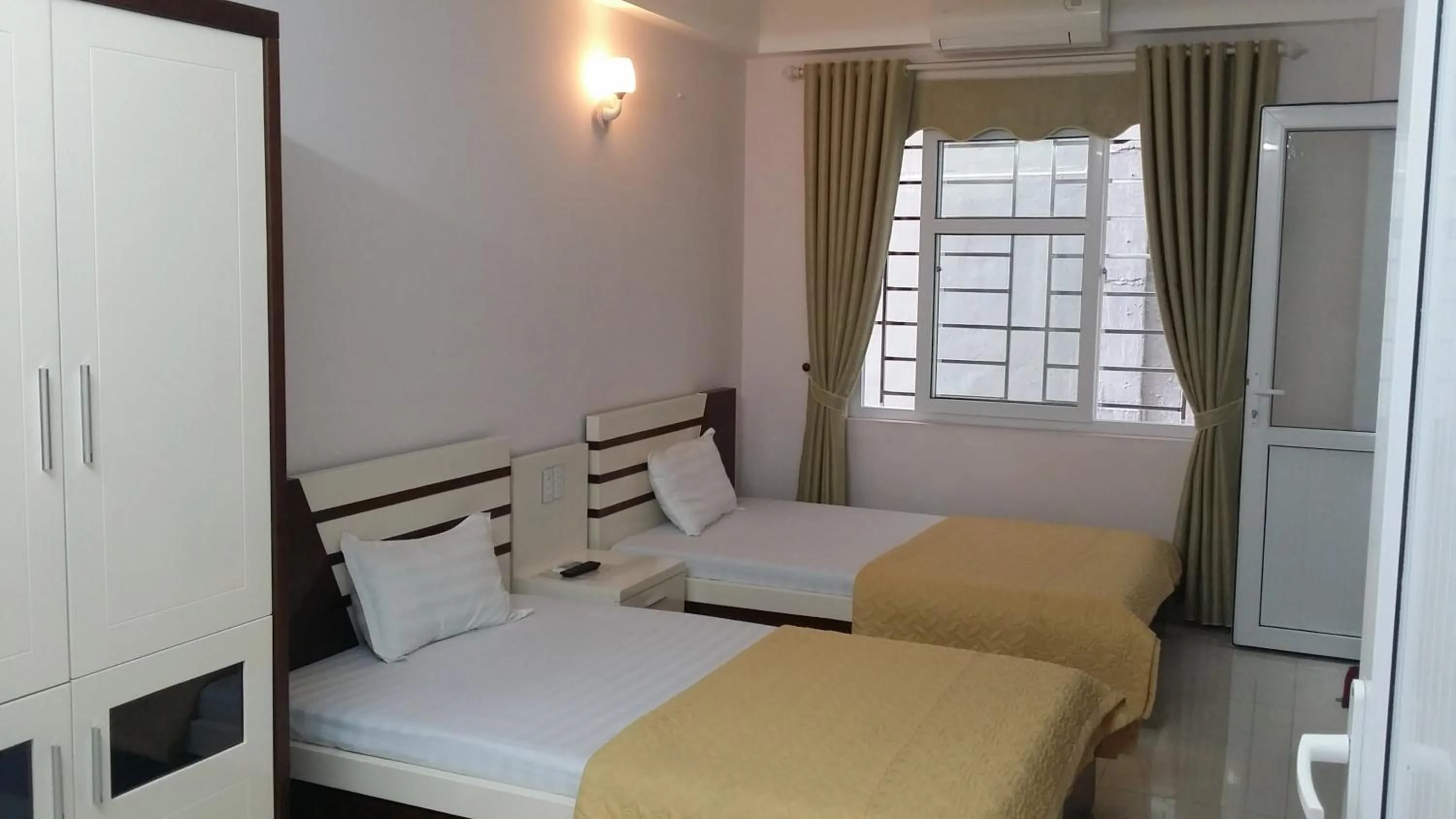 Photo of the whole room, Bed in The Light Hotel