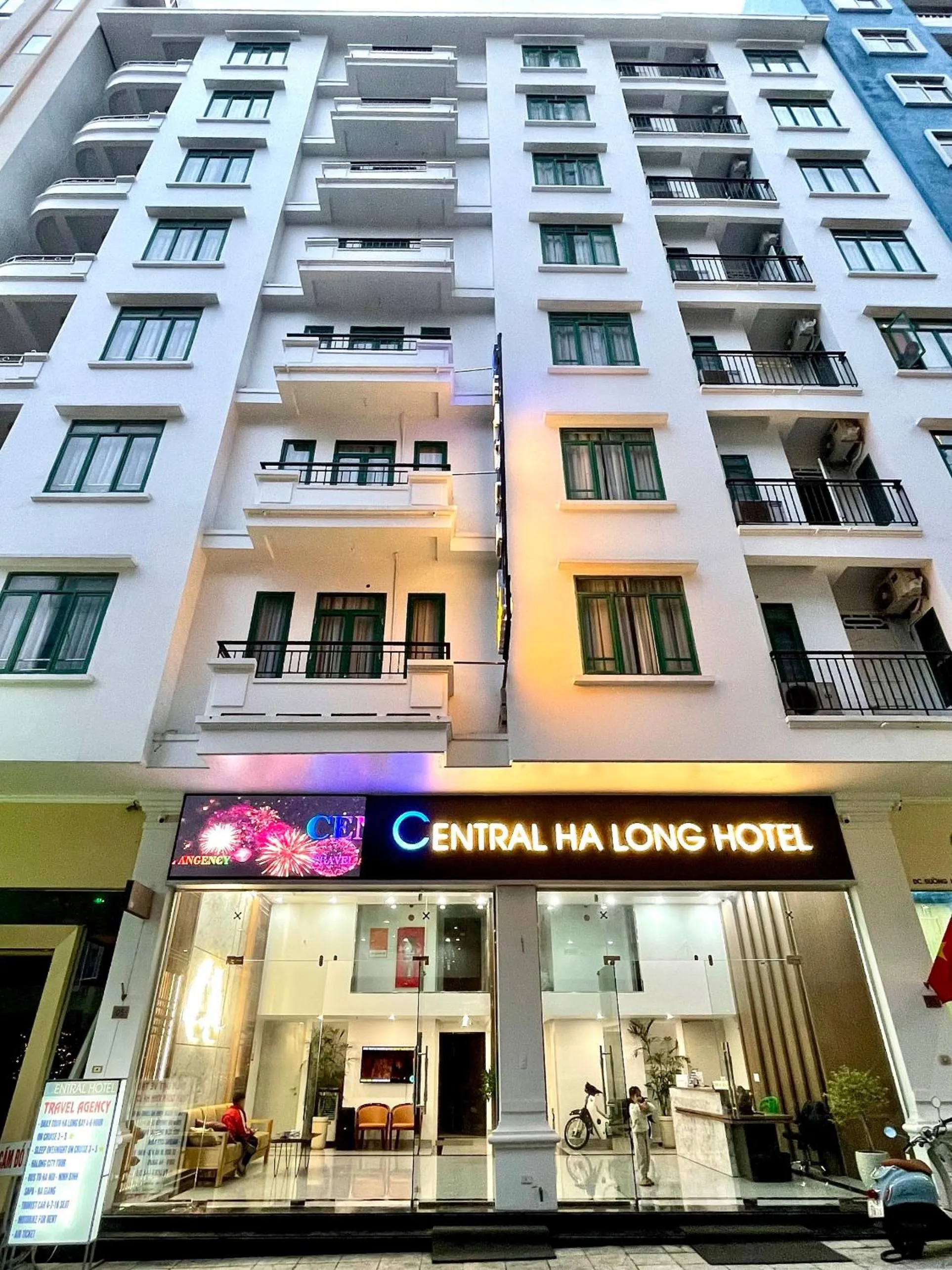 Facade/entrance in Central Halong Hotel