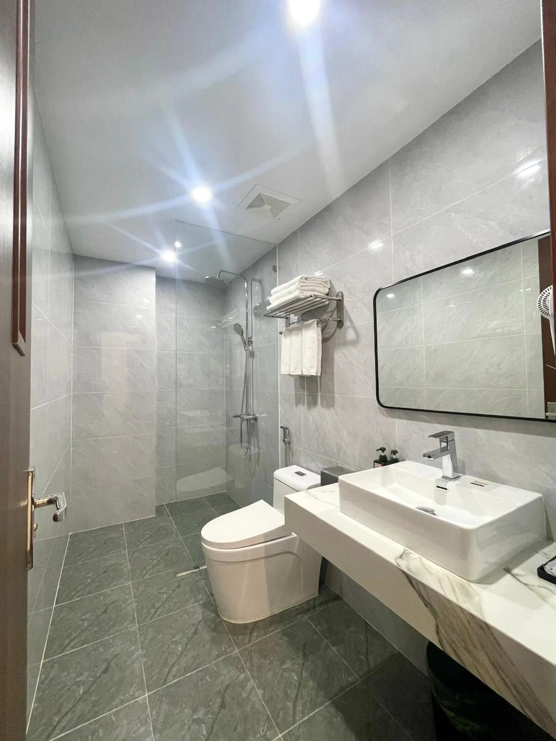 Central Halong Hotel