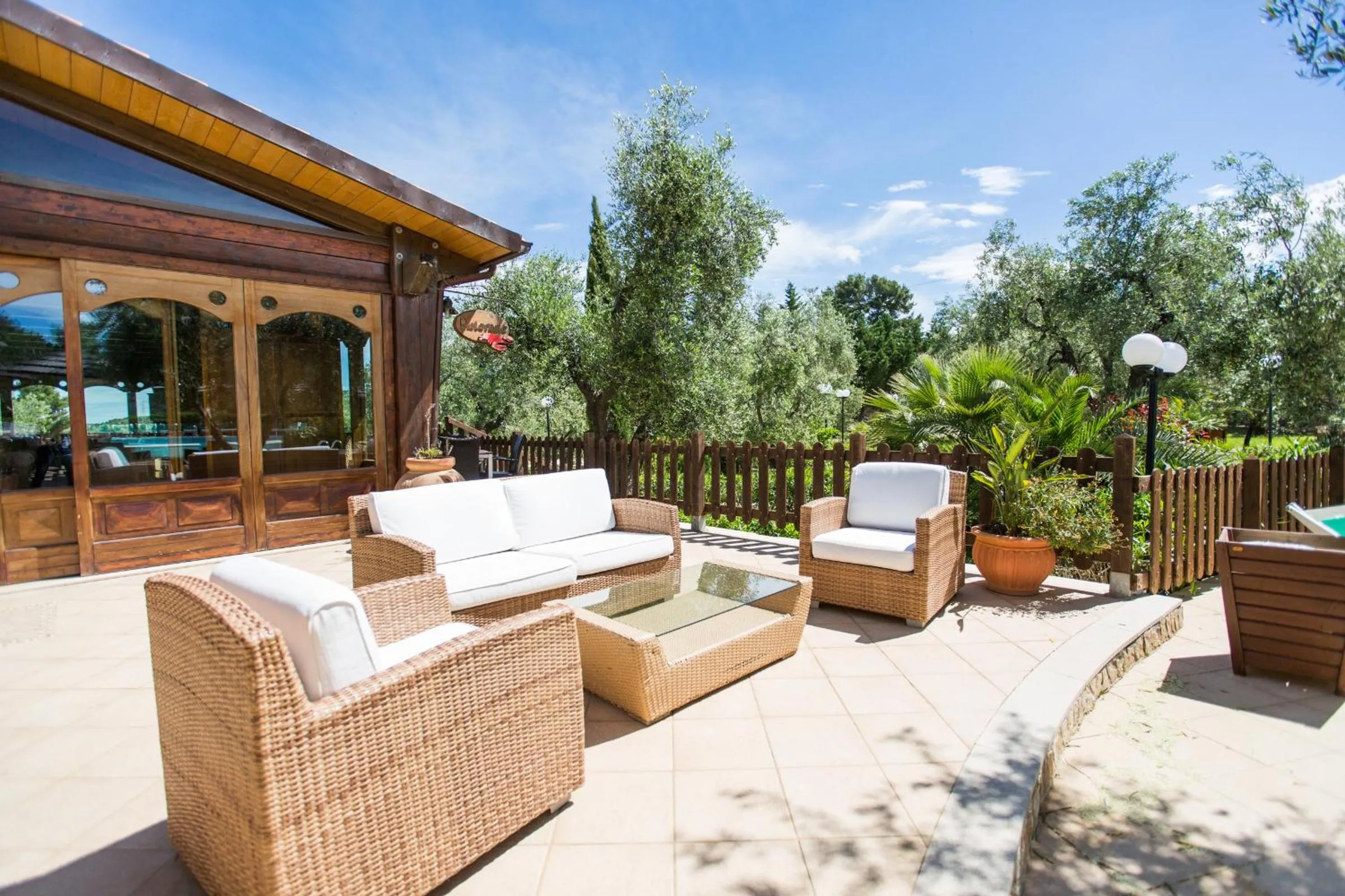 Restaurant/places to eat in Tenuta Padre Pio