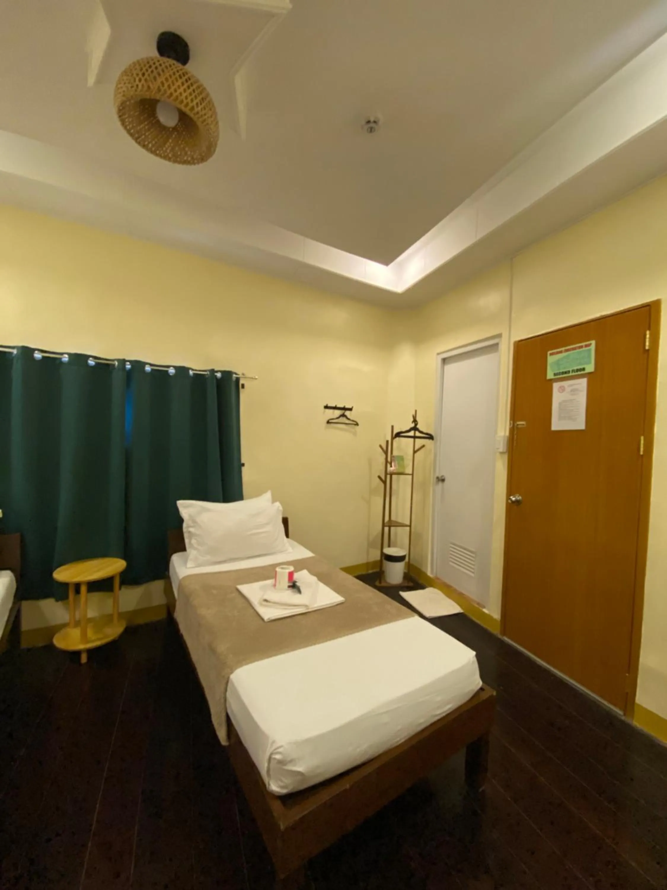 Bed in Zuric Pension House