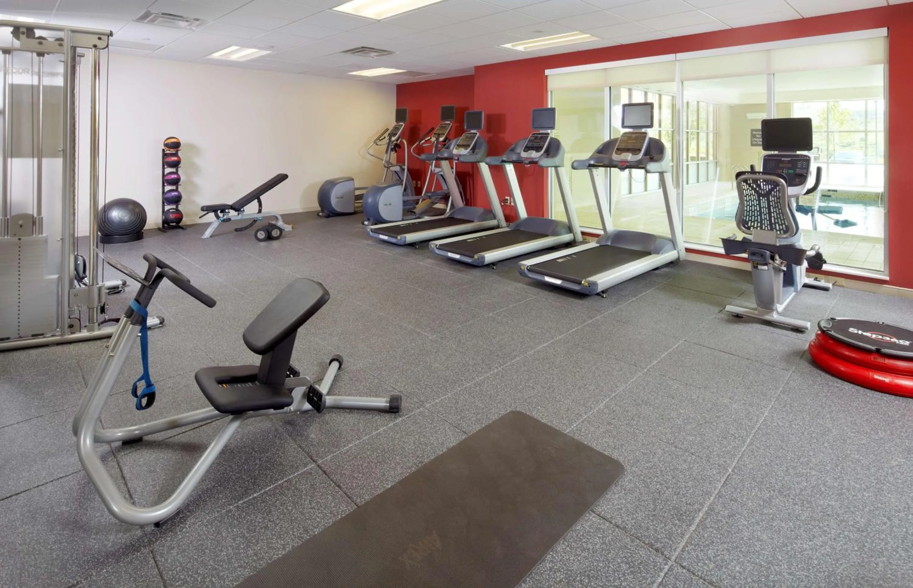 Fitness centre/facilities in Homewood Suites by Hilton Pittsburgh Airport/Robinson Mall Area