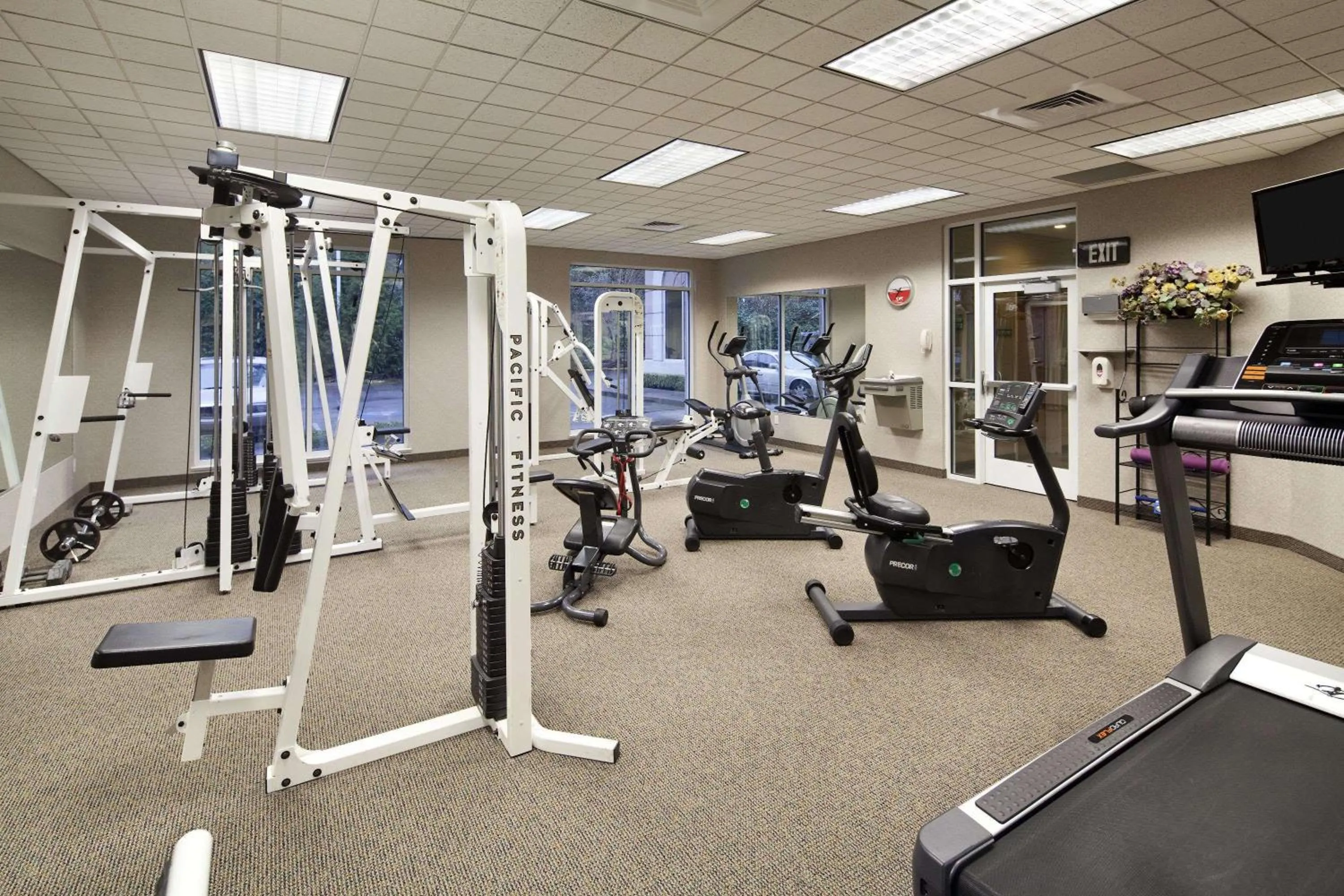 Fitness centre/facilities in Ramada by Wyndham Olympia