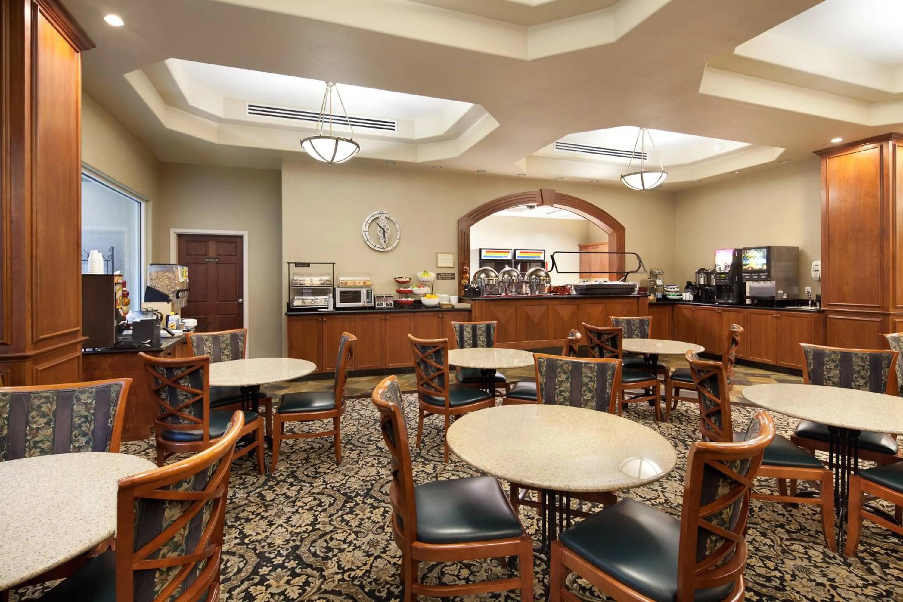Restaurant/places to eat in Ramada by Wyndham Olympia